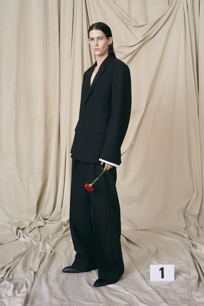 BALENCIAGA COUTURE_1 (667×1000)