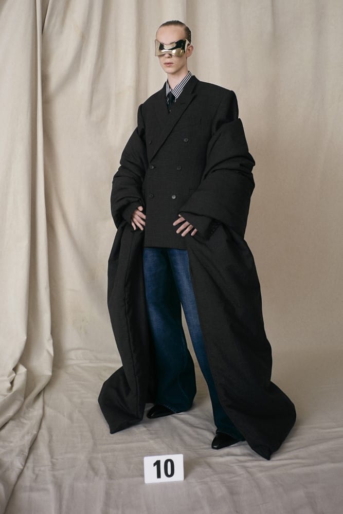 BALENCIAGA COUTURE_10 (667×1000)