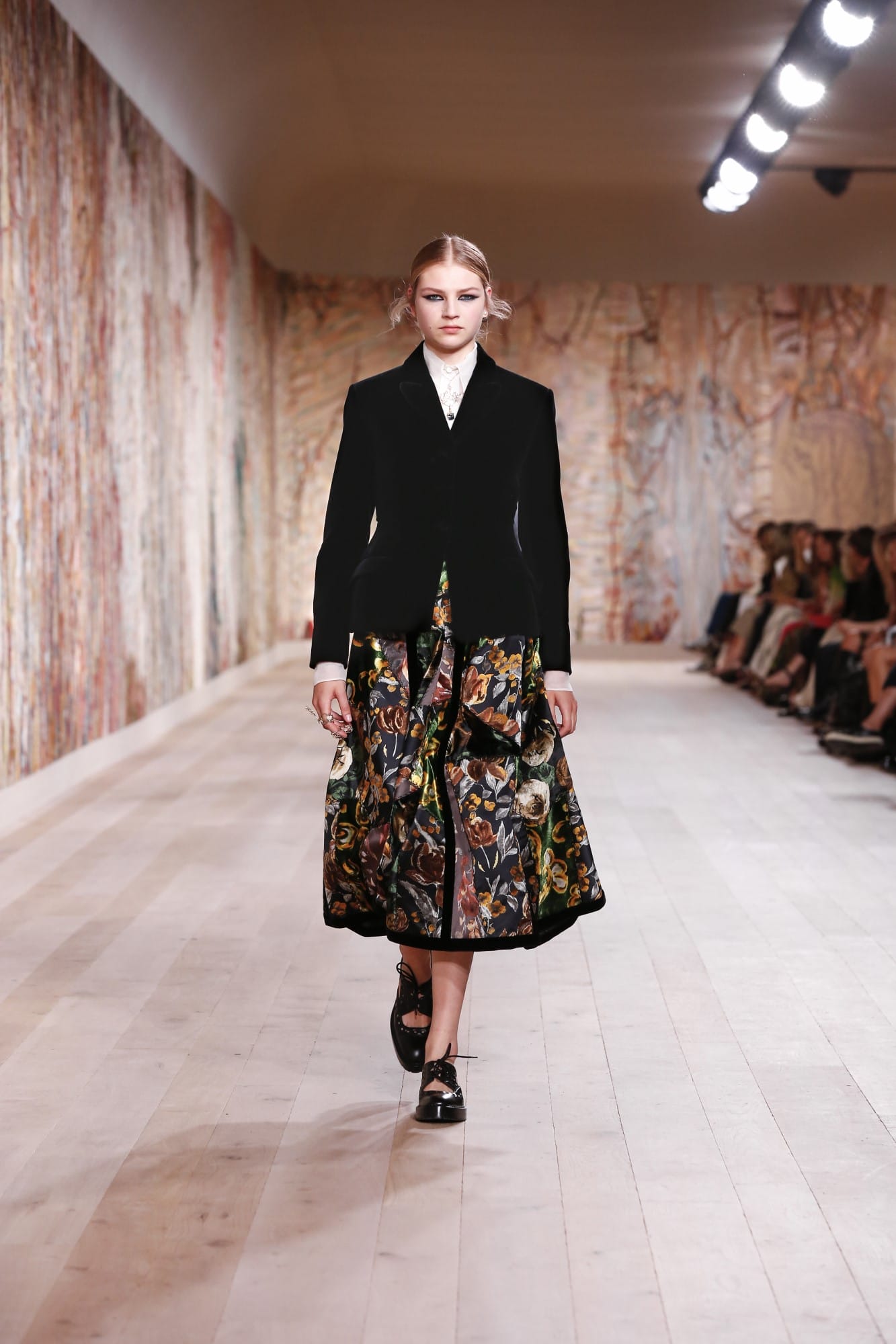 DIOR_HC_AW21-22_LOOK-07 (1333×2000)