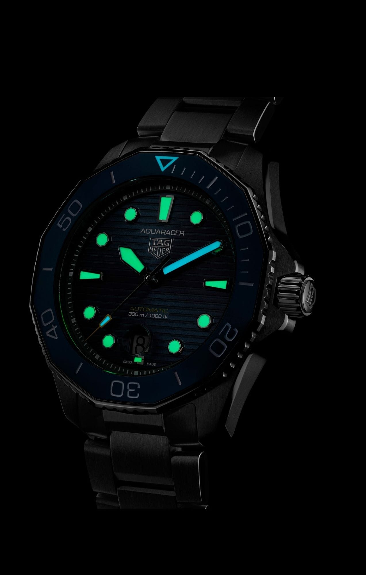 TAG Heuer aqua dial