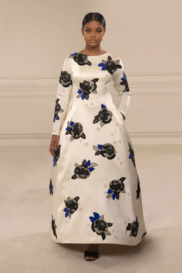 004_VALENTINO_HC_SS22_AOC_-768×1152