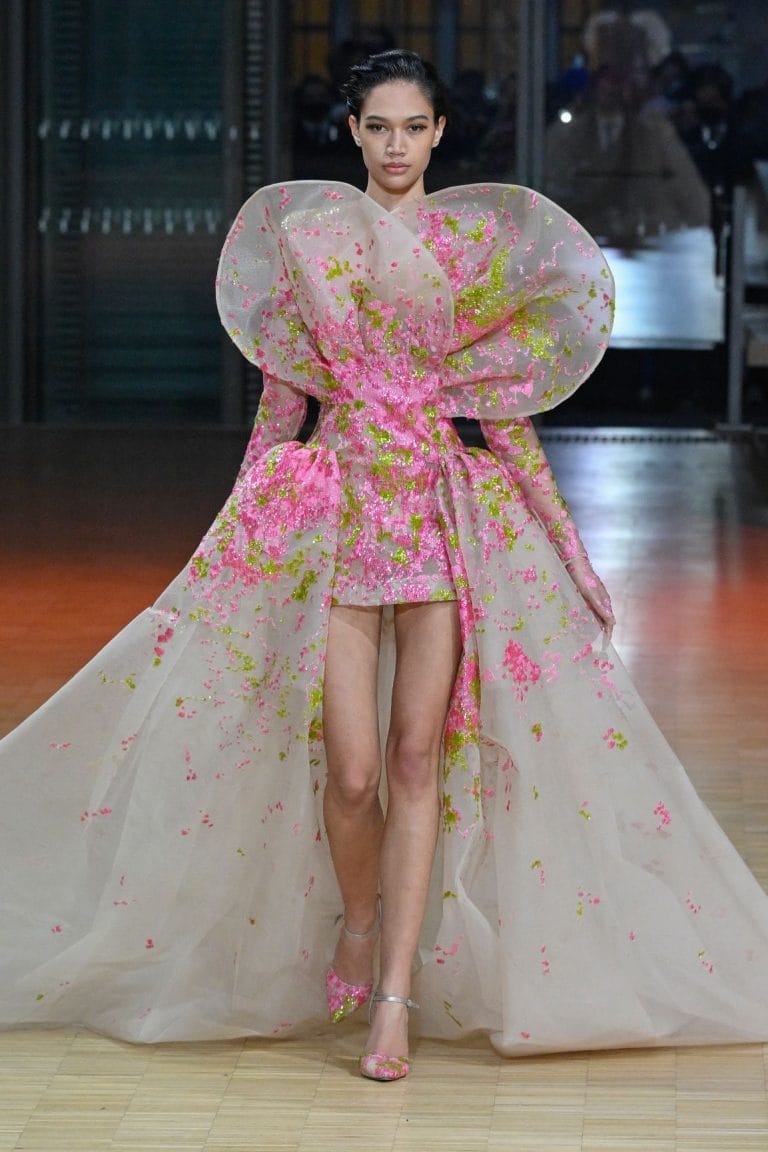 Elie_Saab_sb_ful_HC_S22_PA_010-768×1152