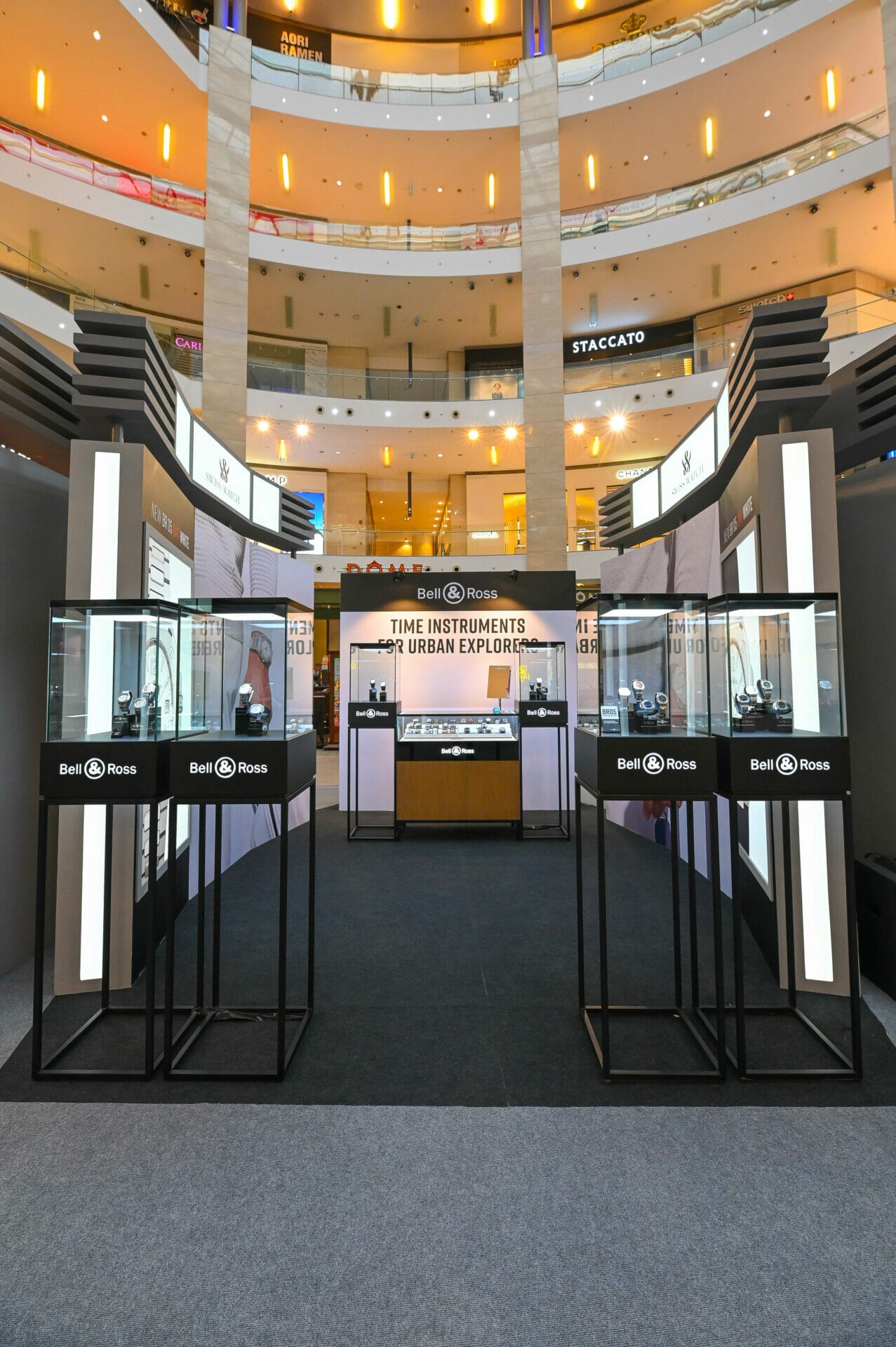Display_Bell & Ross