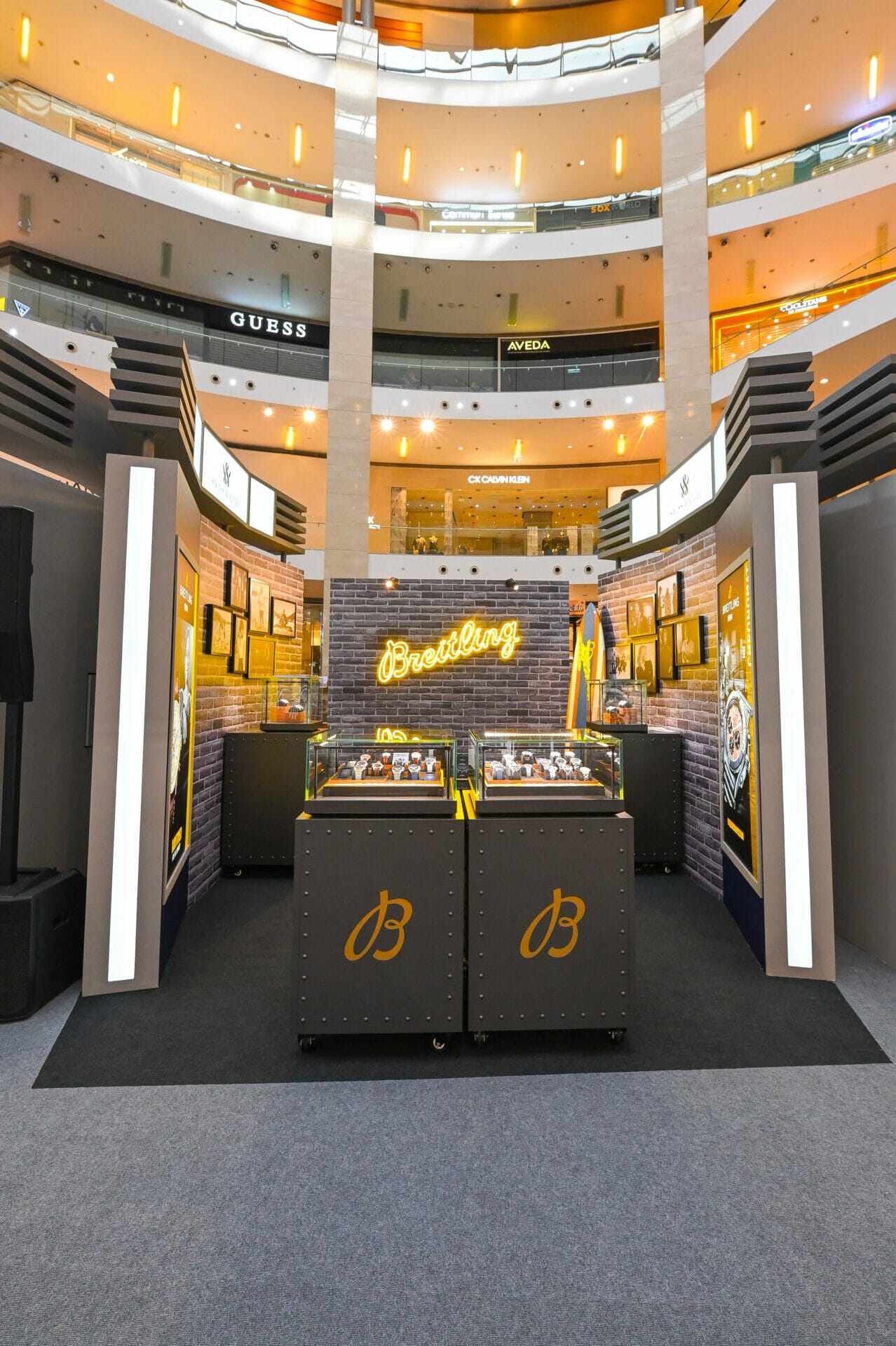 Display_Breitling