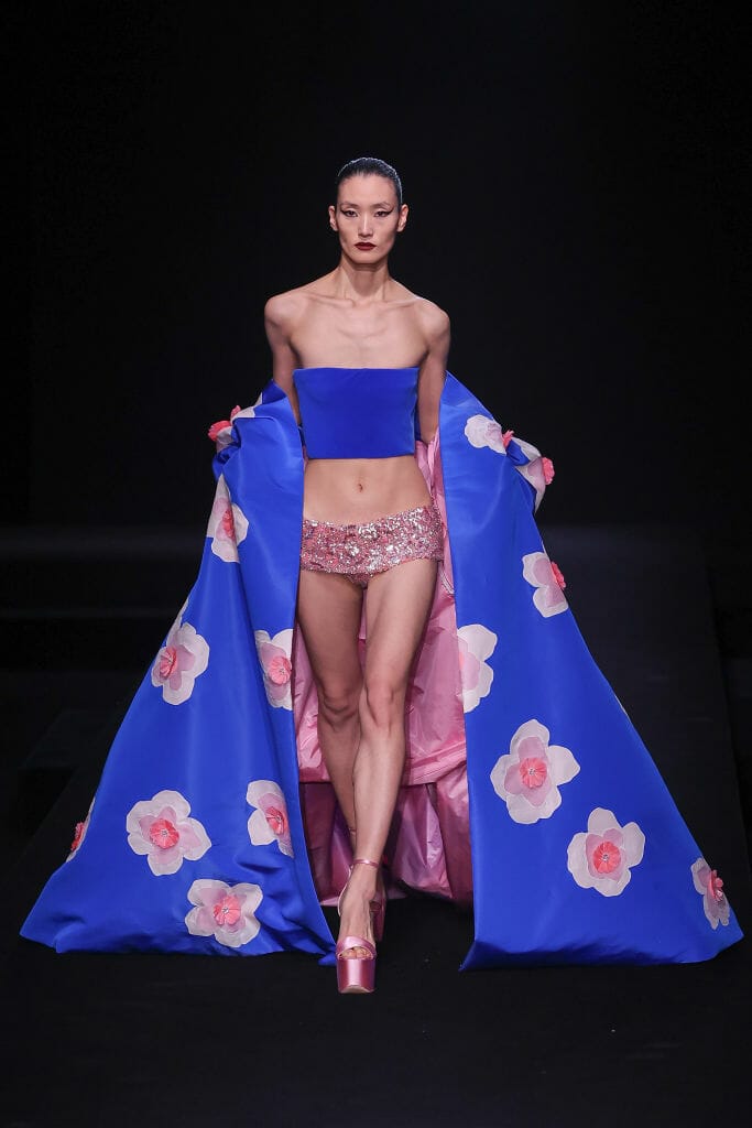 Valentino : Runway – Paris Fashion Week – Haute Couture Spring Summer 2023