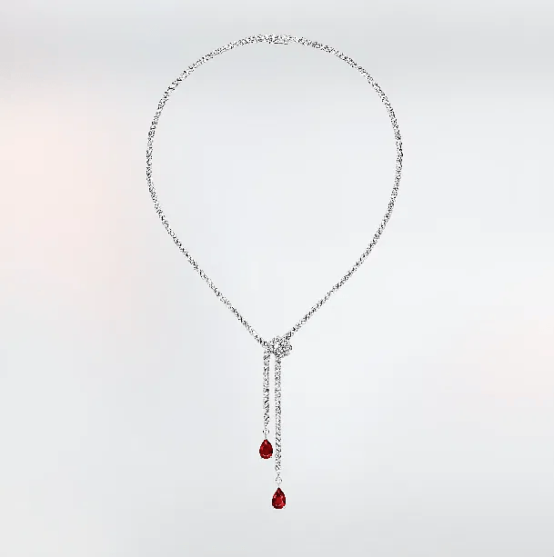 Maharani de Chaumet项链，白金镶嵌两颗梨形红宝石和明亮式切割钻石 Chaumet