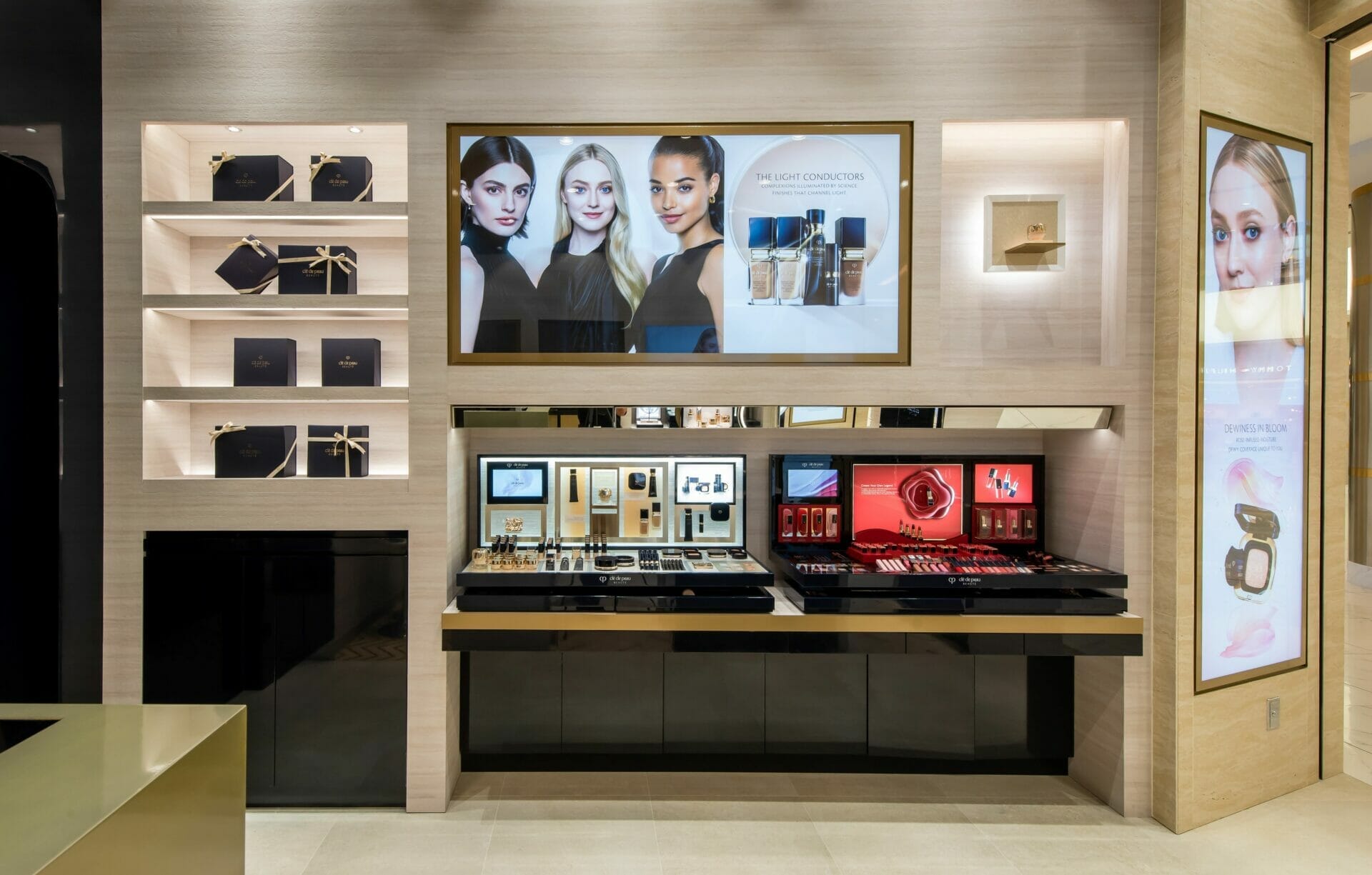 ICONreview Clé de Peau 5