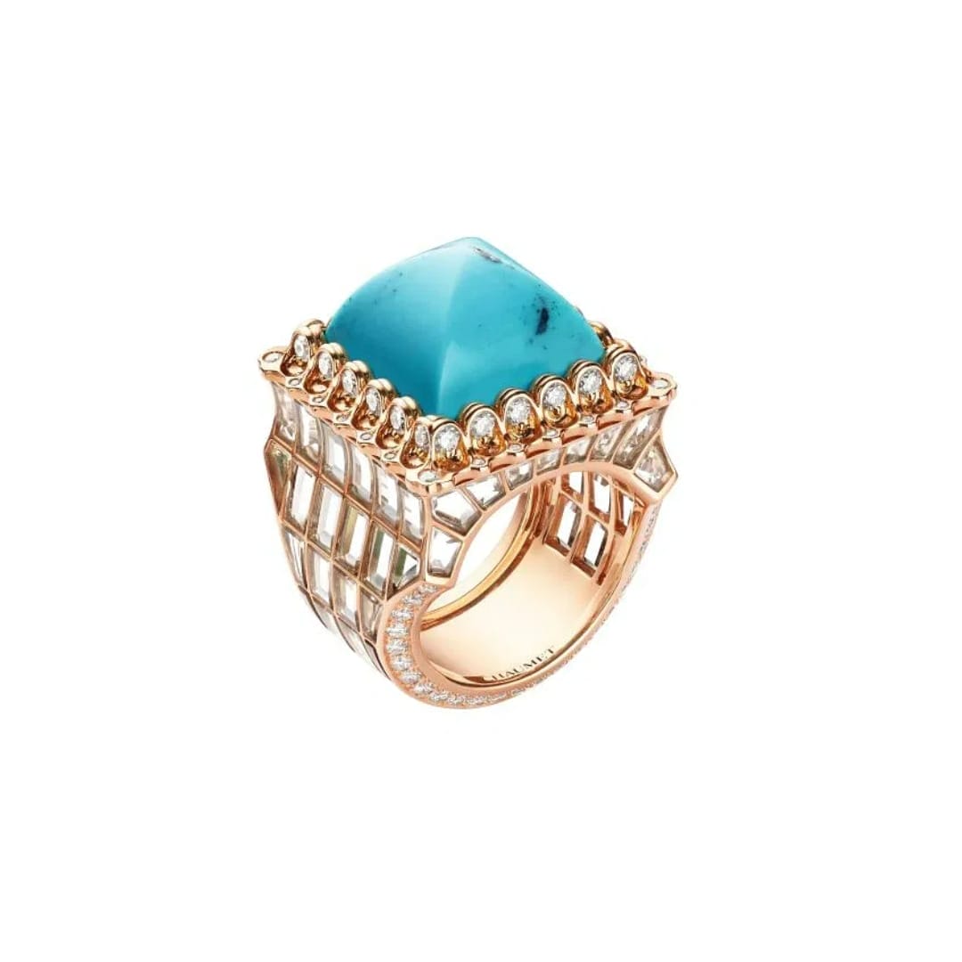 Chaumet-Artemisia戒指，玫瑰金和白水晶镶嵌明亮式切割钻石和糖果切割绿松石