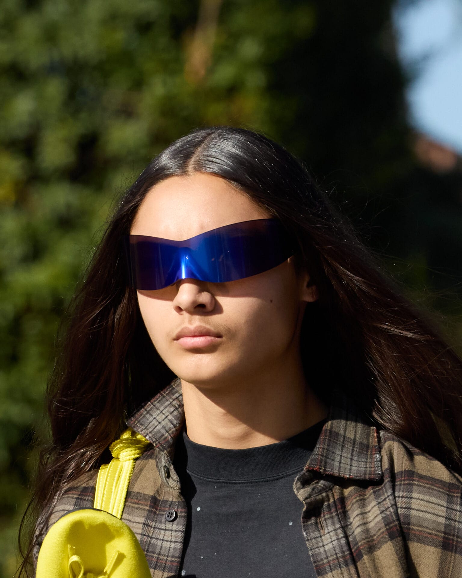 BALENCIAGA FALL 24 CLOSE UP IMAGE 22