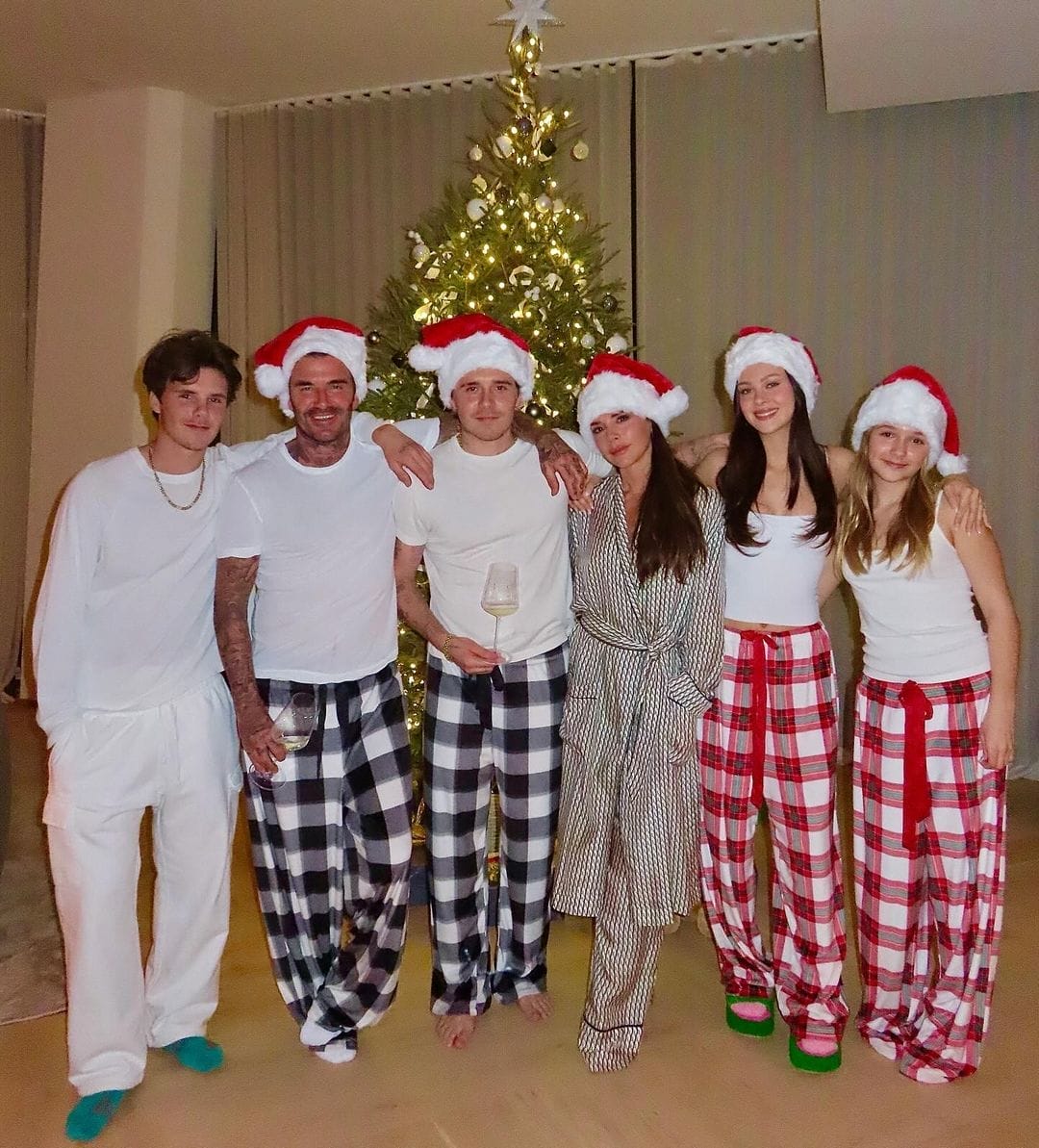 brooklynpeltzbeckham 2