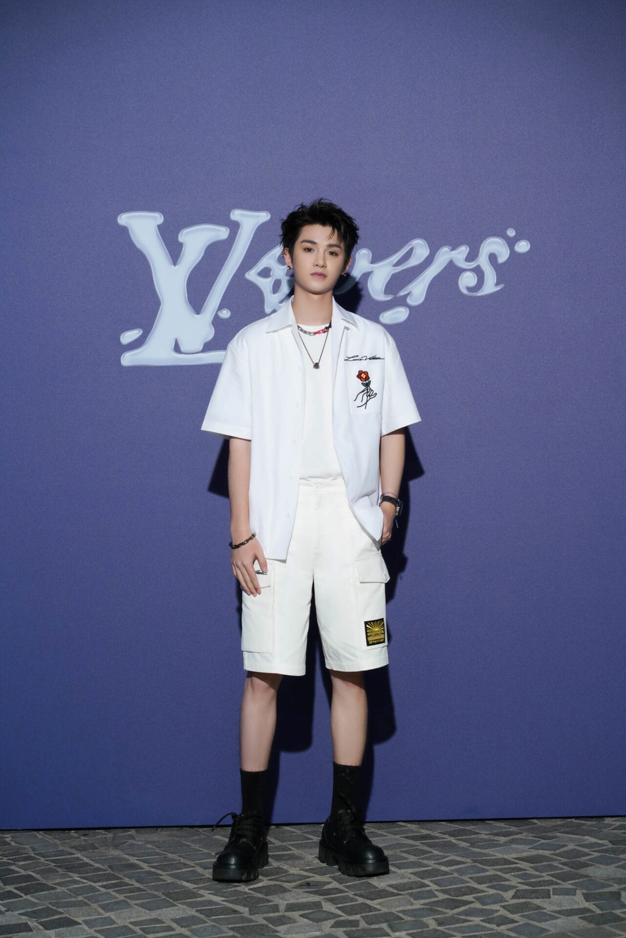 黄明昊 3