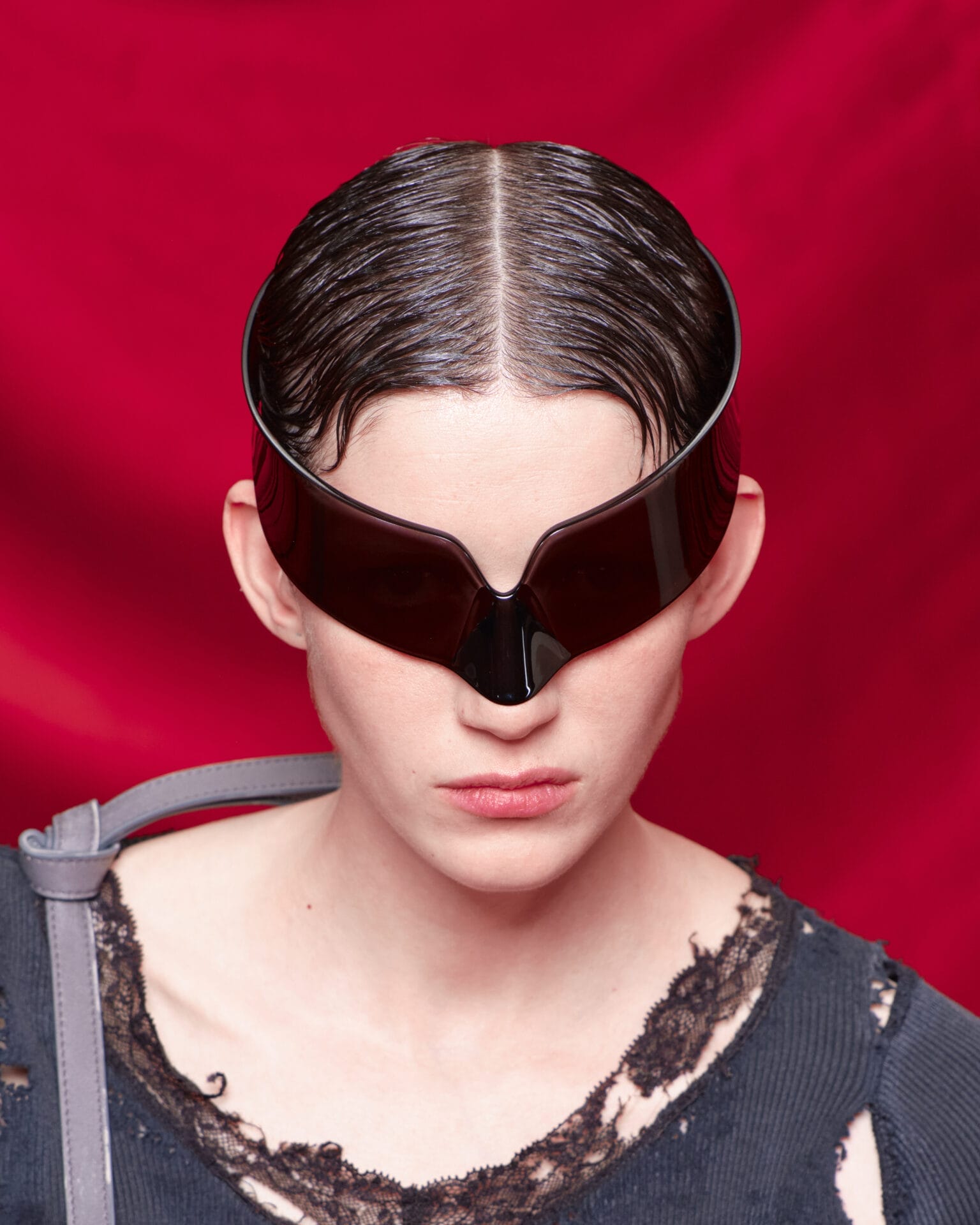 BALENCIAGA SUMMER 24 CLOSE UP IMAGE 14