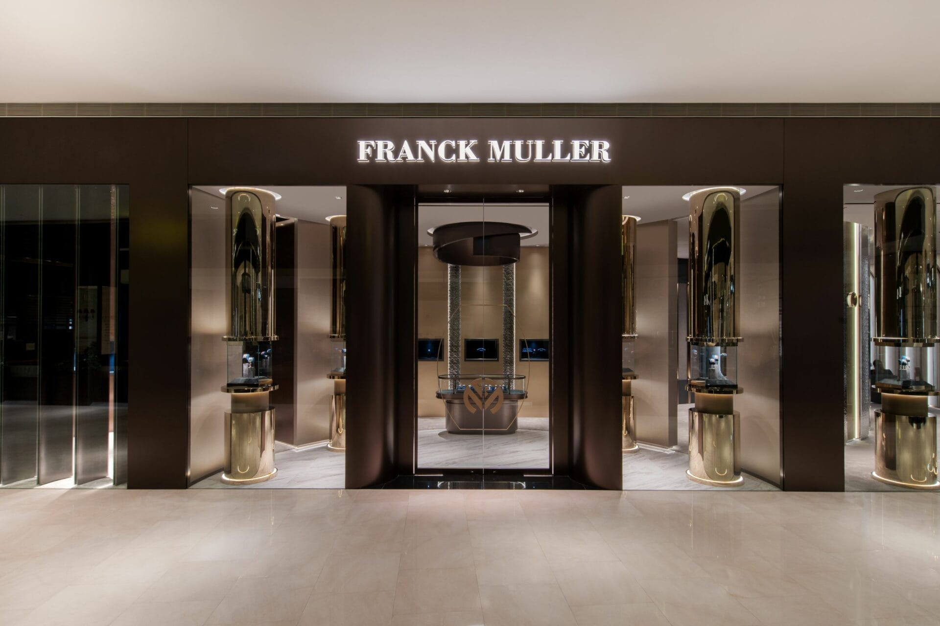 FranckMullerPavilion-04_03439-_2