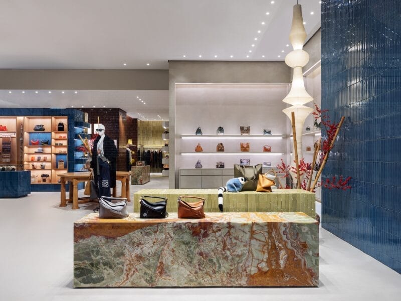 tay tawan thanaerng loewe