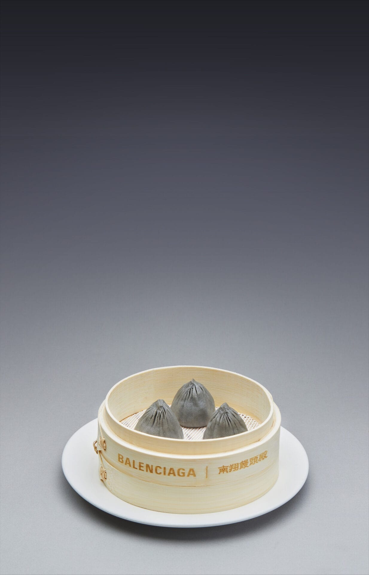 BALENCIAGA � NAN XIANG MU DOU COLLABORATION IMAGE 1