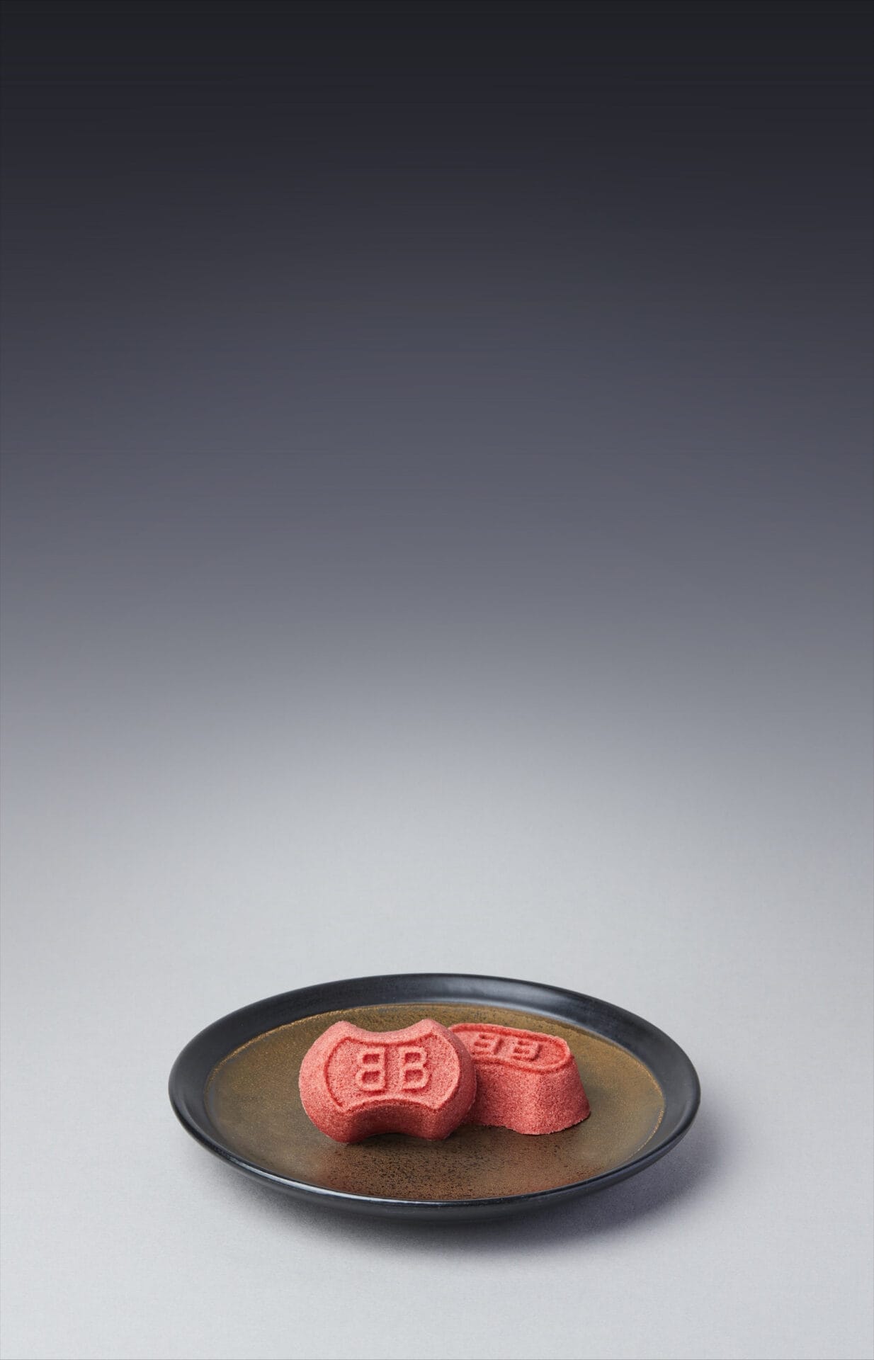 BALENCIAGA � NAN XIANG MU DOU COLLABORATION IMAGE 2