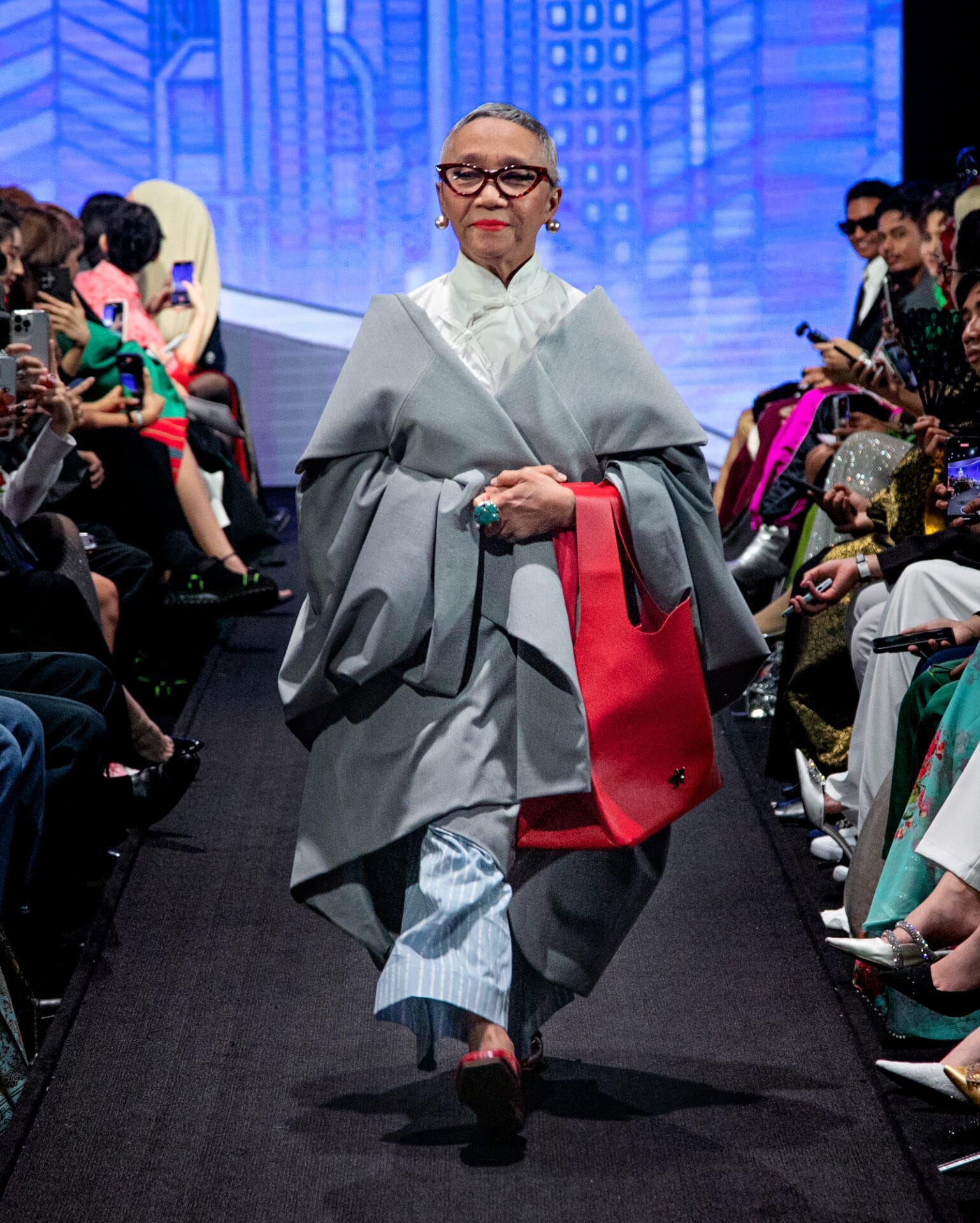KLFWRunway05