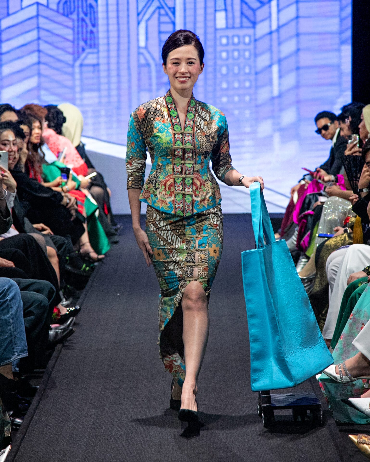 KLFWRunway28