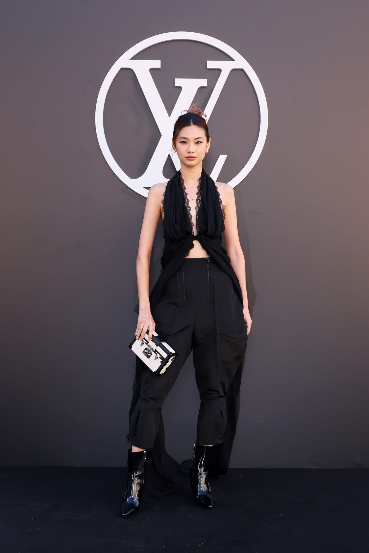 Louis Vuitton: Photocall – Paris Fashion Week – Womenswear Spring-Summer 2025