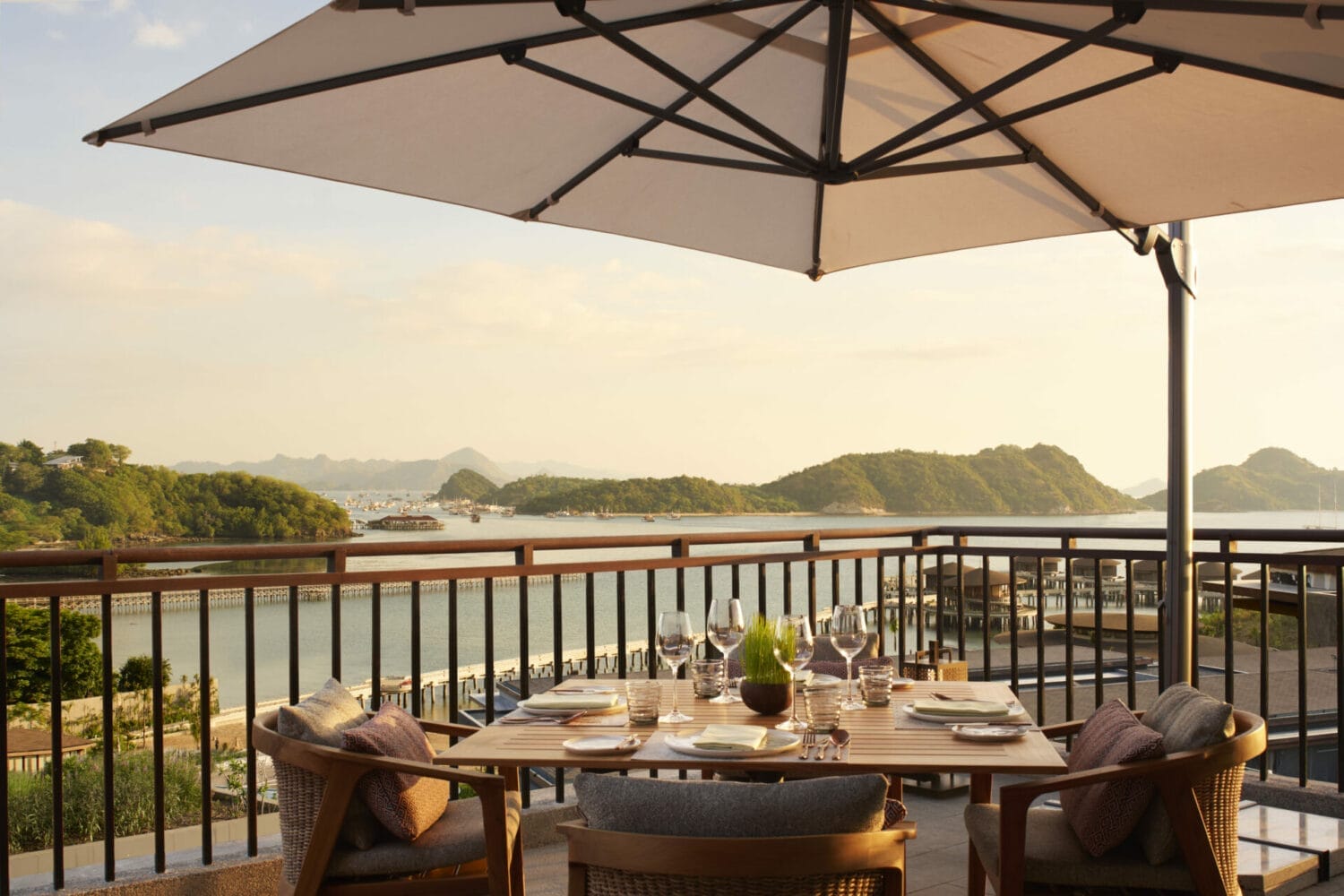 TA'AKTANA Labuan Bajo