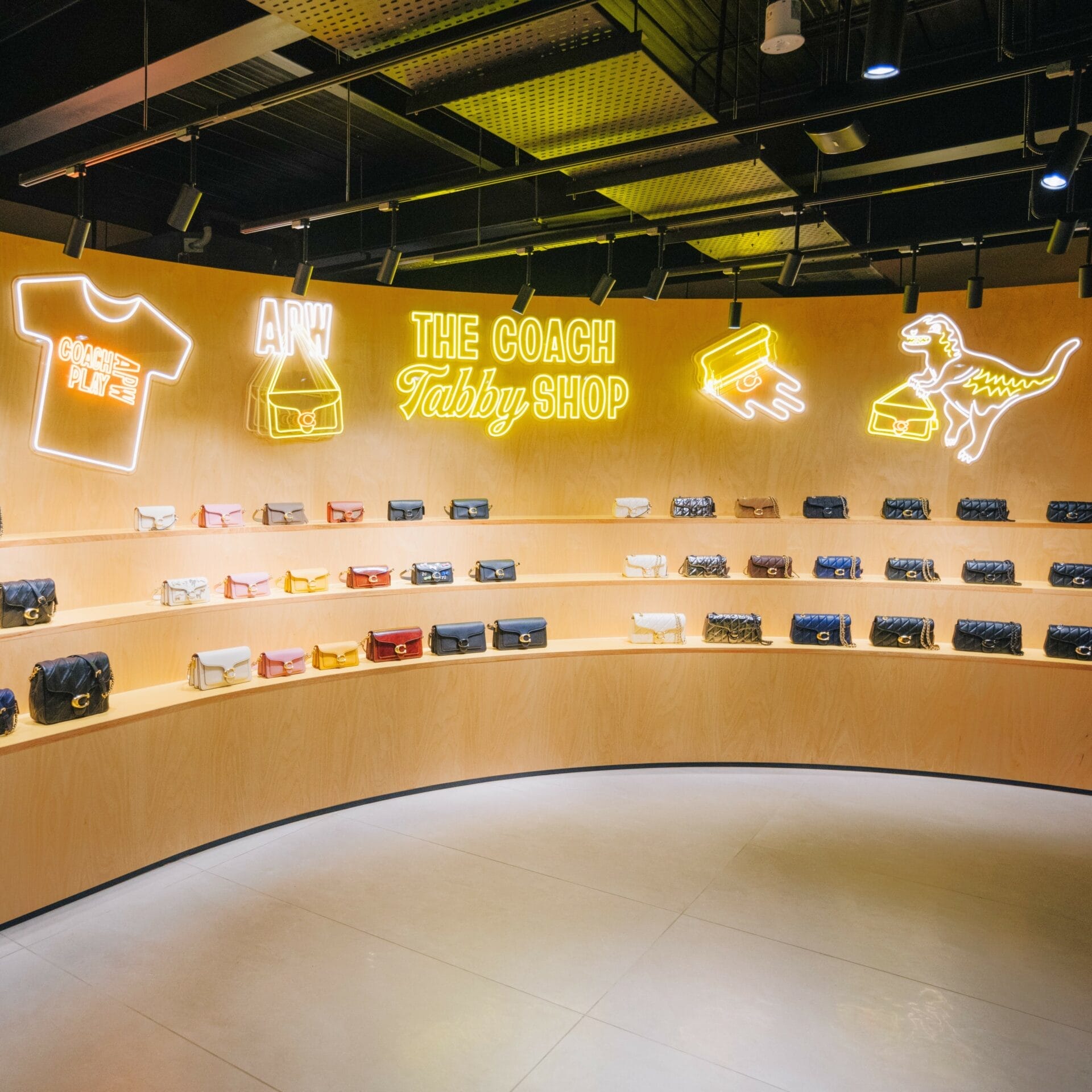store 4