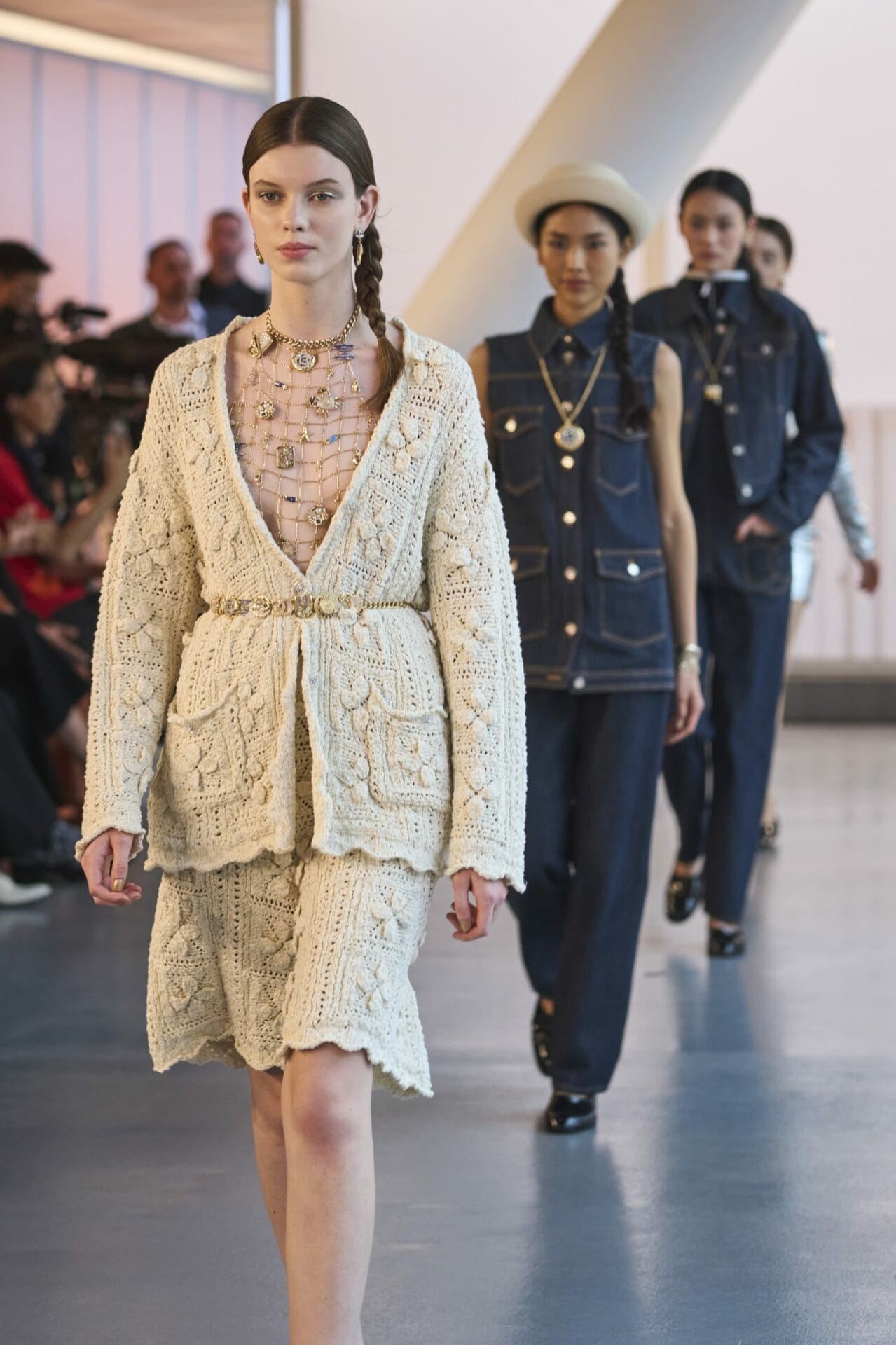 chanel_25c-replica-in-hong-kong-show_ambiance_copyright-chanel-22-LD