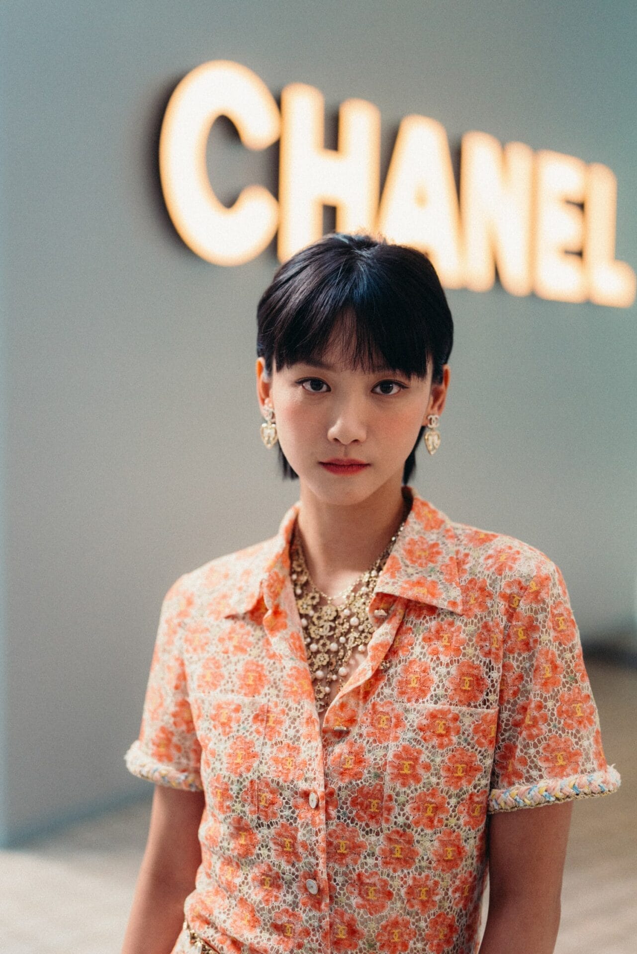 chanel_angela-yuen-wearing-chanel-at-the-replica-cruise-in-hong-kong-5-november-2024-1-LD