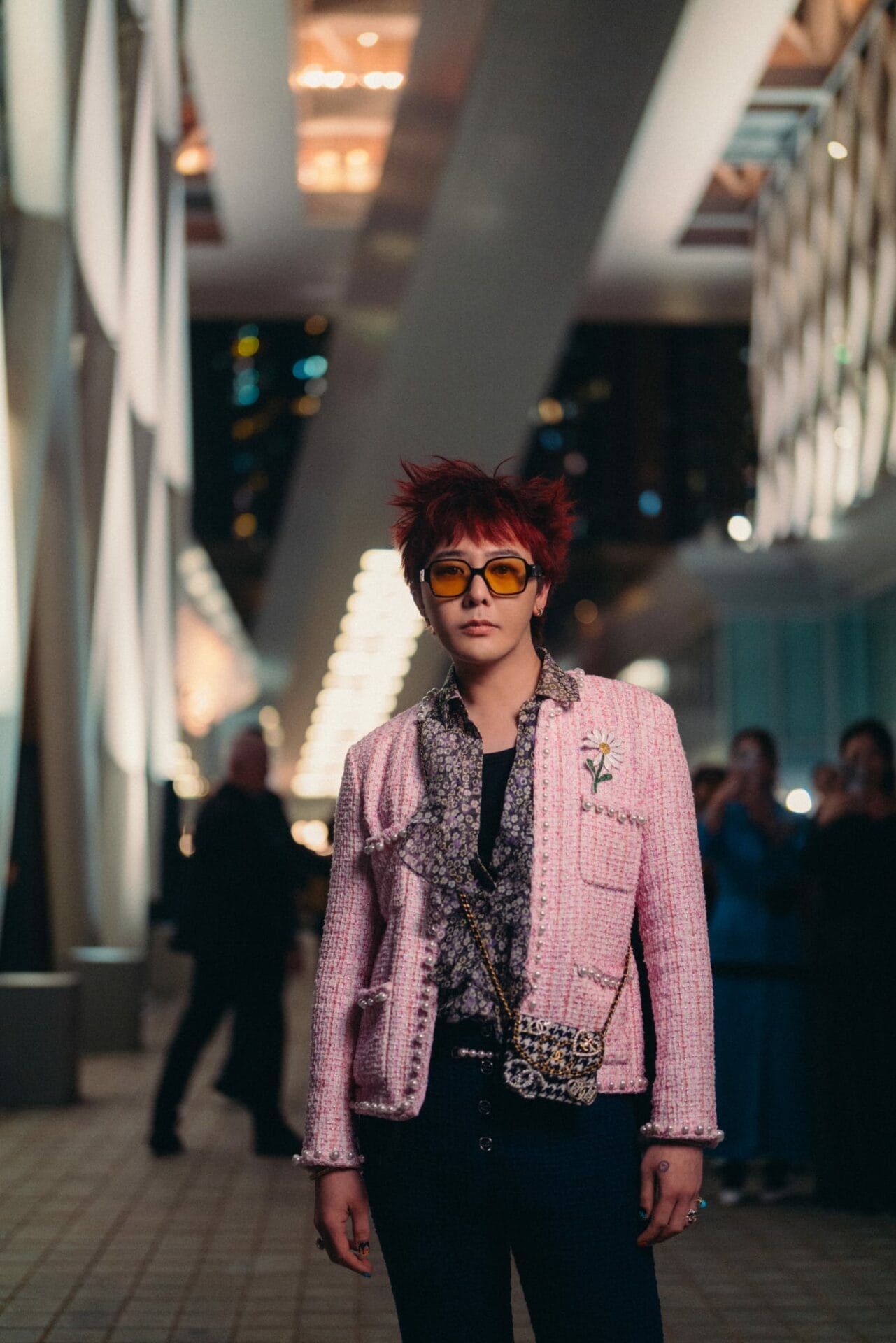 chanel_g-dragon-wearing-chanel-at-the-replica-cruise-in-hong-kong-5-november-2024-1-LD