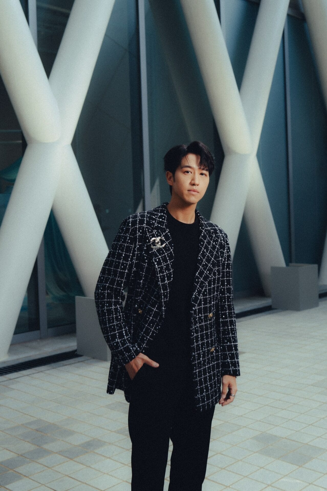 chanel_jay-fung-wearing-chanel-at-the-replica-cruise-in-hong-kong-5-november-2024-1-LD