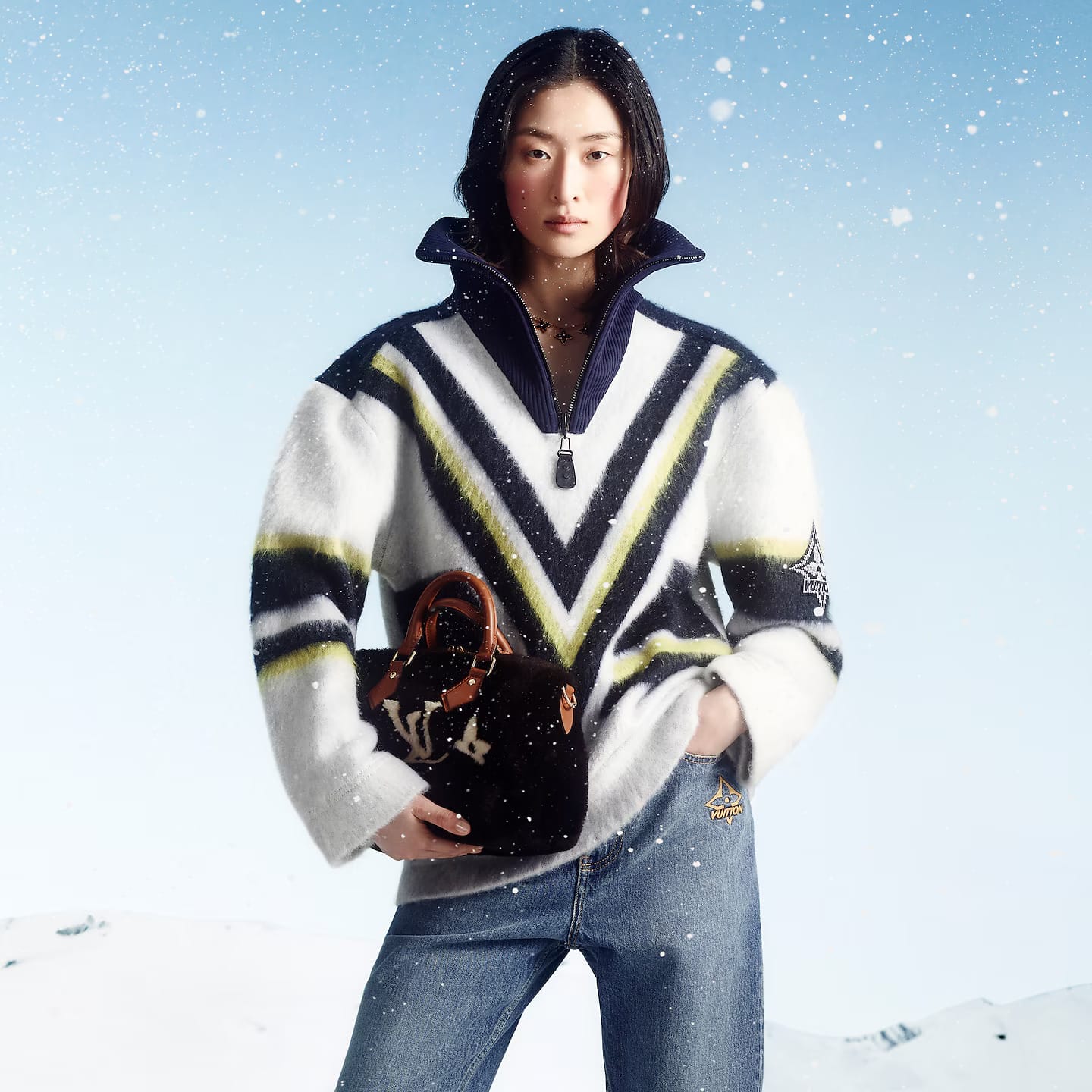 louis-vuitton-mohair-hockey-stripes-pullover -ready-to-wear–FSKL22PTK001_PM1_Worn view