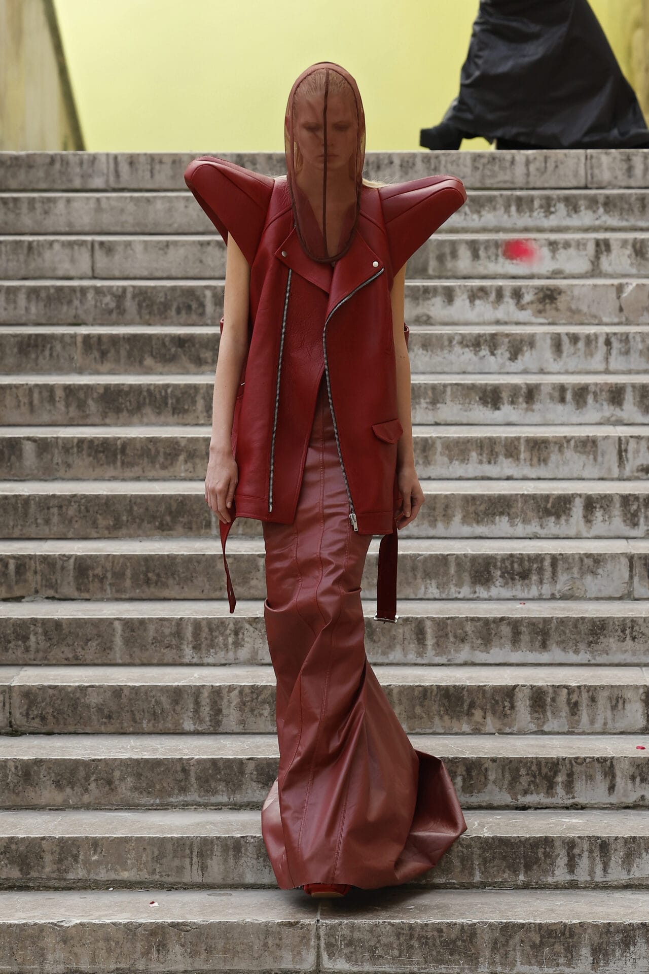 Rick Owens : Runway – Paris Fashion Week – Womenswear Spring/Summer 2024