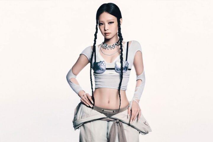 Jennie Post Apocalyptic fashion