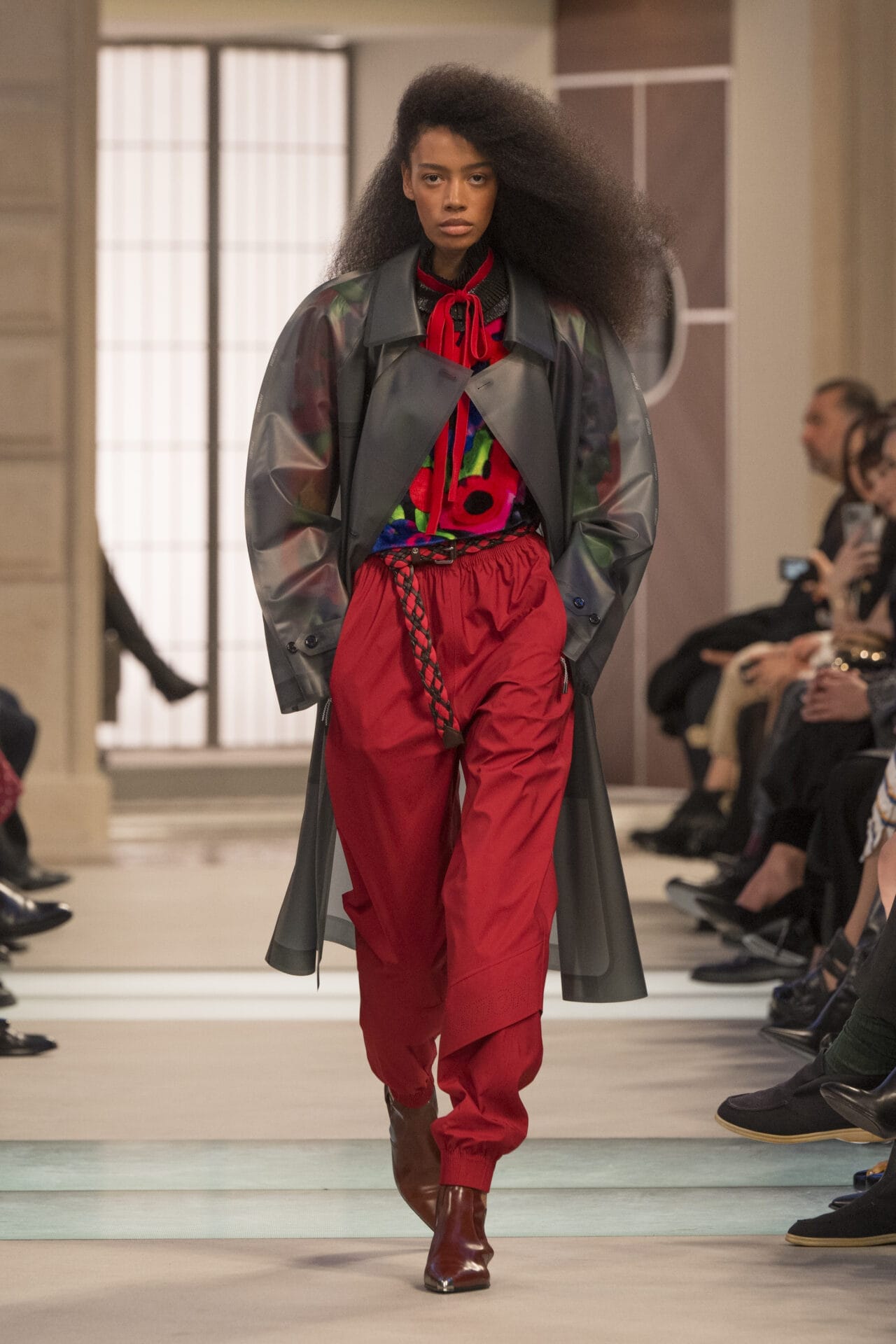 LV_AW25_Look_01