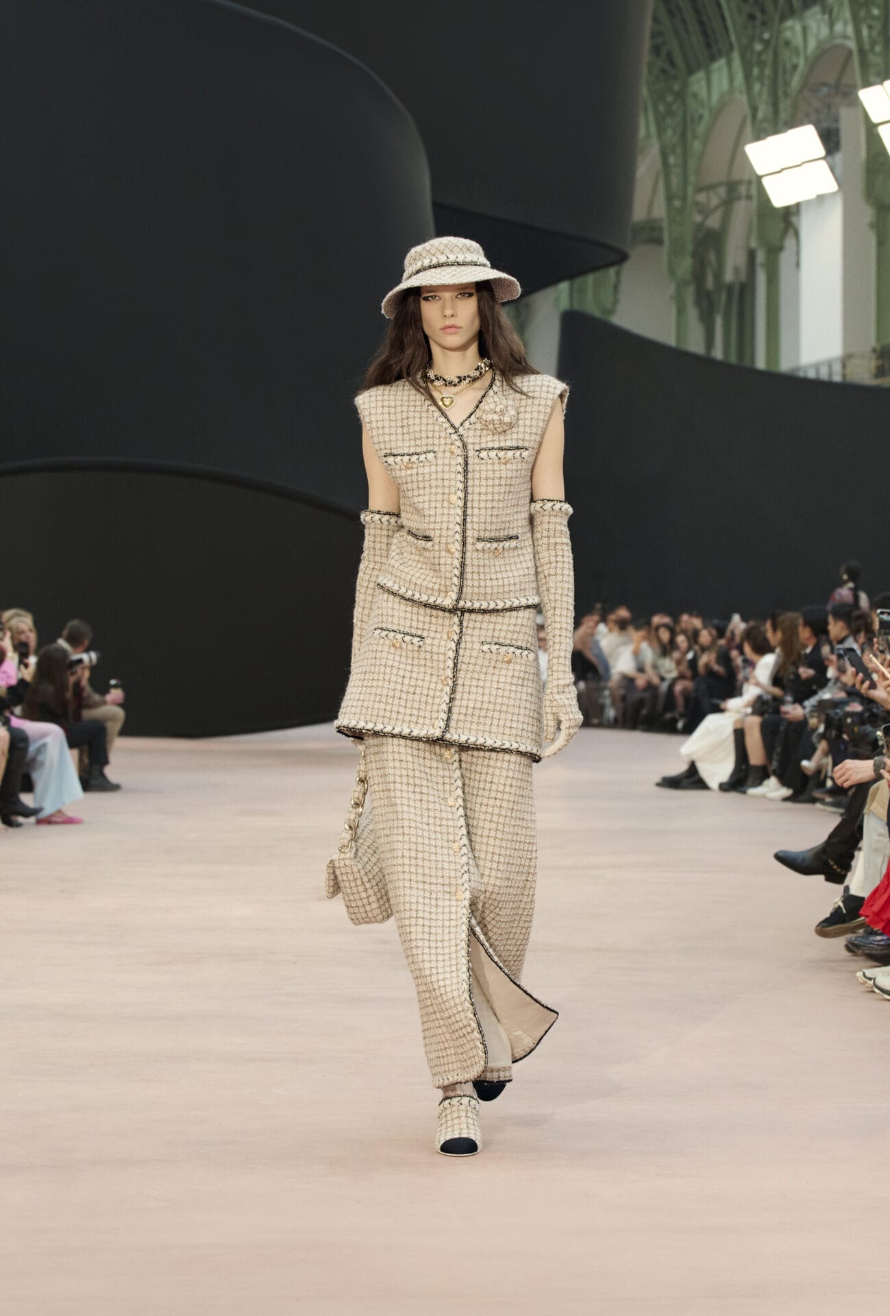 chanel_fw-2025-26-rtw-copyright-chanel-look-23-2-HD