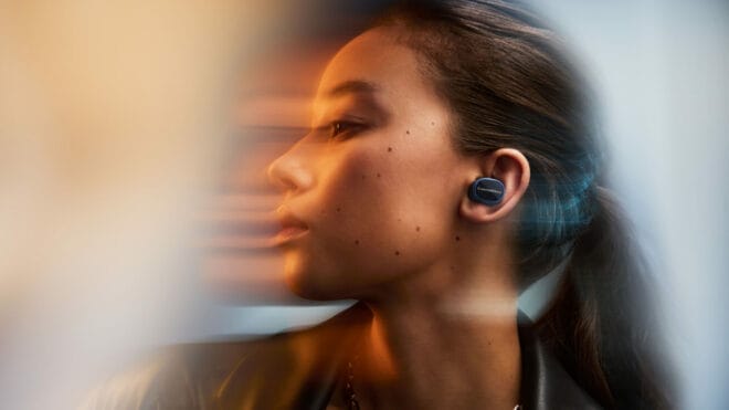 Bowers Wilkins & Sonos