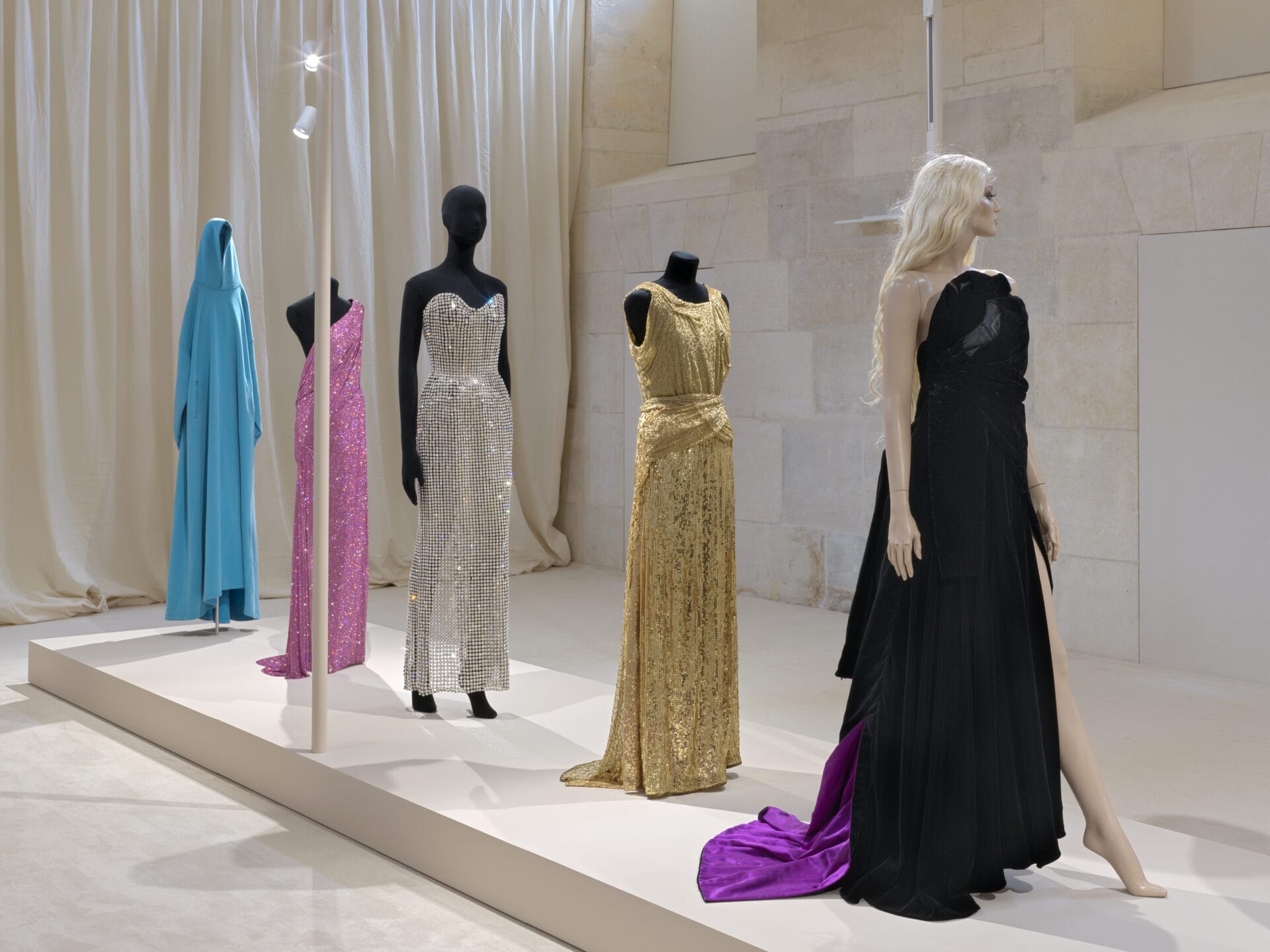 BALENCIAGA BY DEMNA EXHIBITION IMAGE 6_ANNIK WETTER