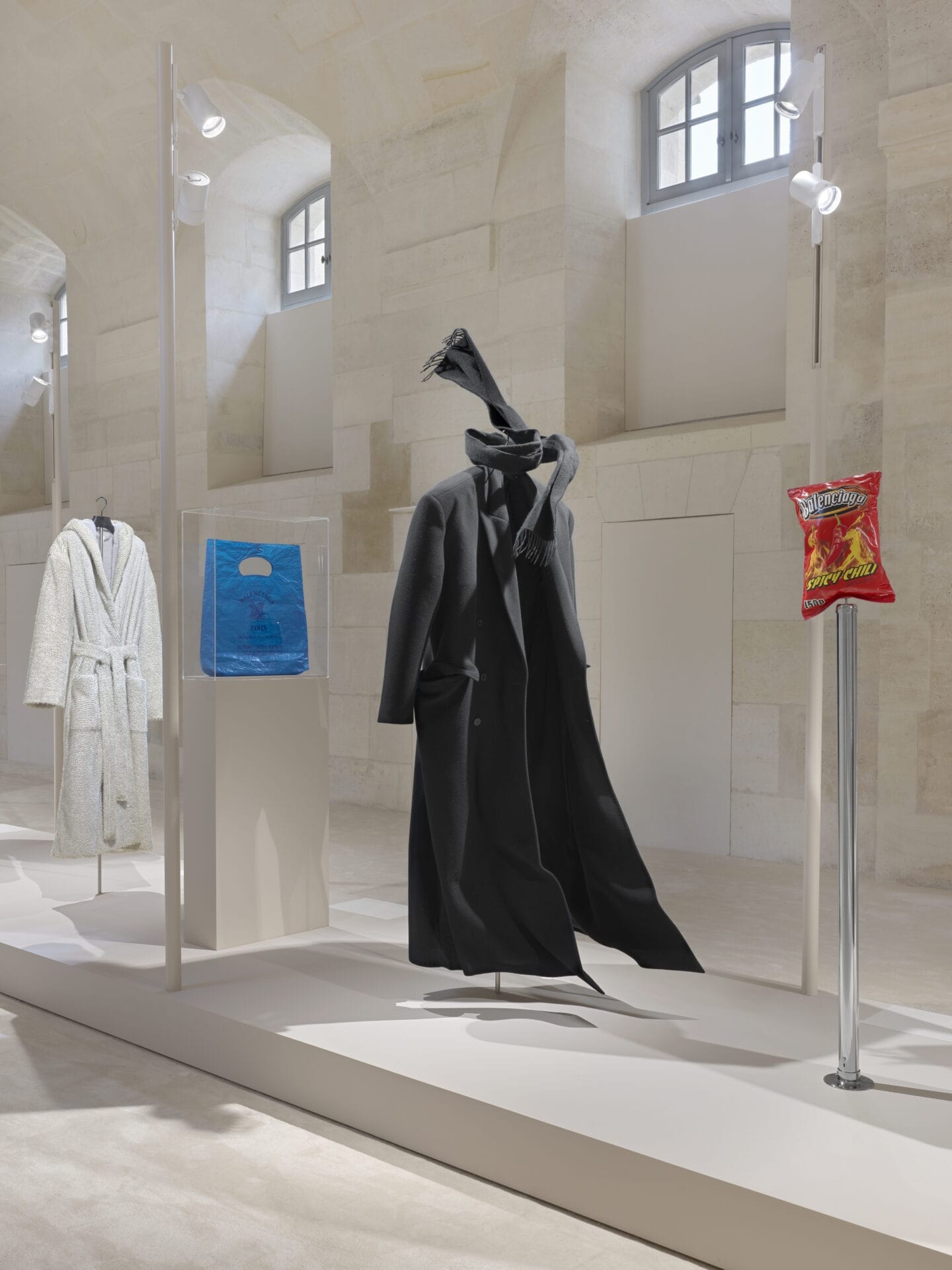 BALENCIAGA BY DEMNA EXHIBITION IMAGE 7_ANNIK WETTER (1)