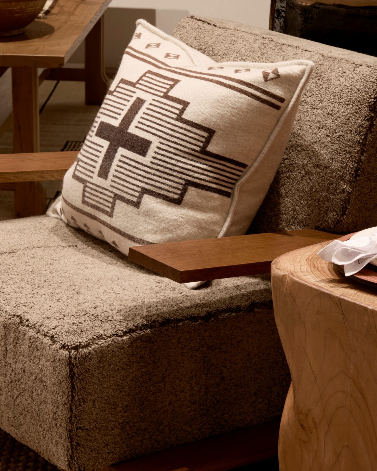 J-001554_CanyonRoad_Details_0056_0043 2