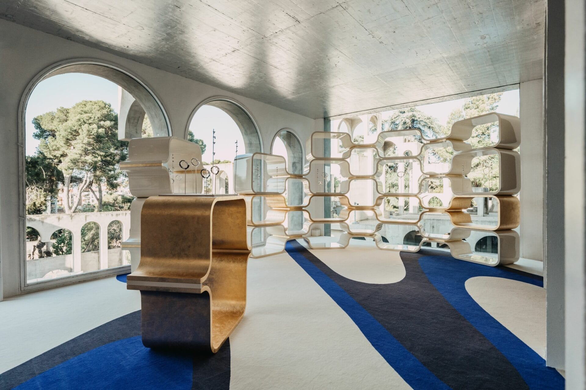 Piaget Shapes of Extraleganza 