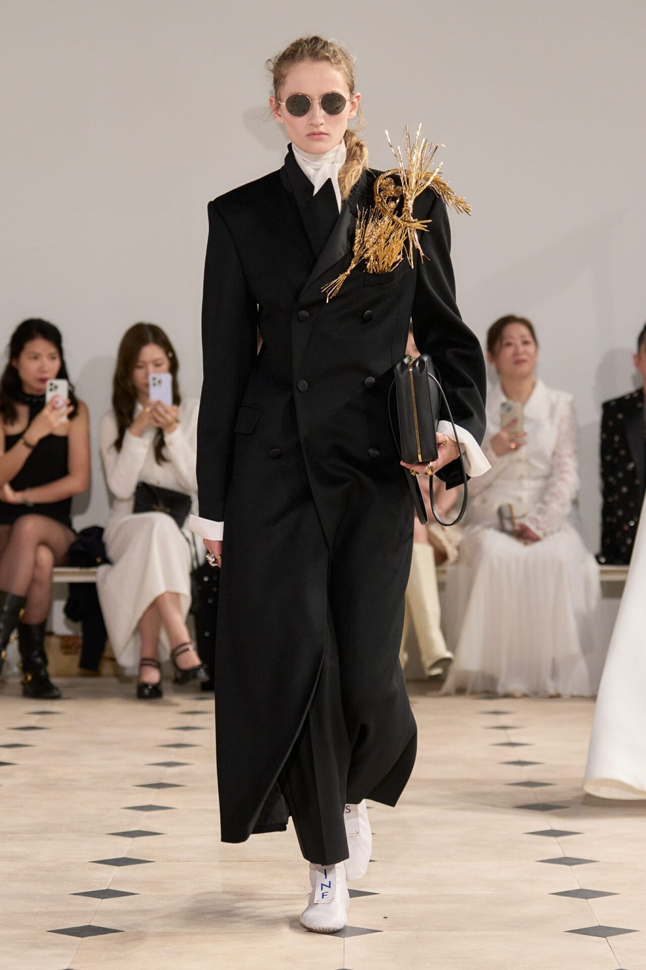 Look 72