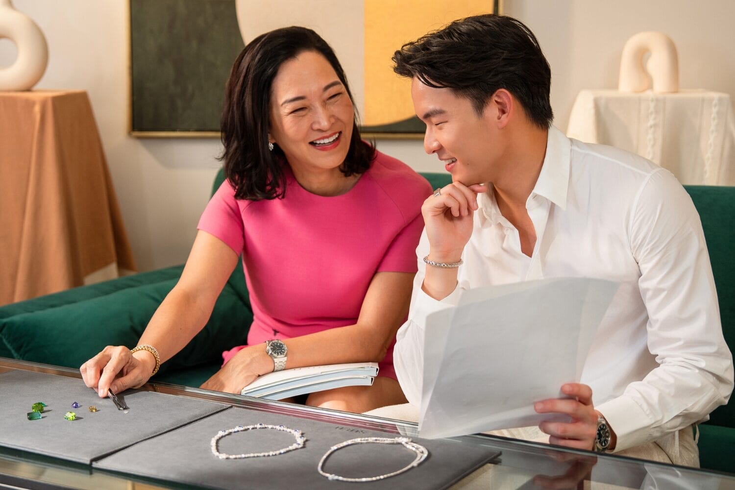 SUEN Jewellers 庆祝 15 周年，铭刻时间中的璀璨与匠艺