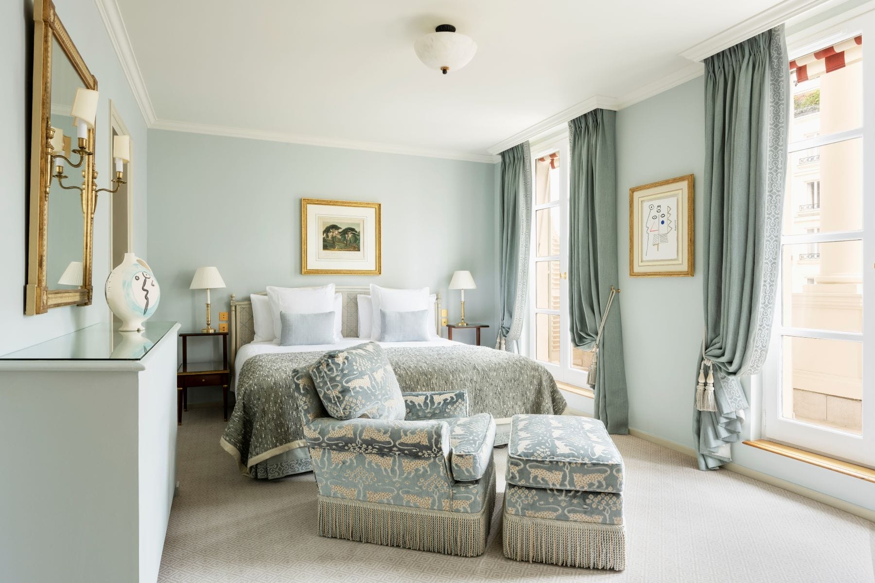 Le Bristol Paris – Suite Terrasse Azur 1