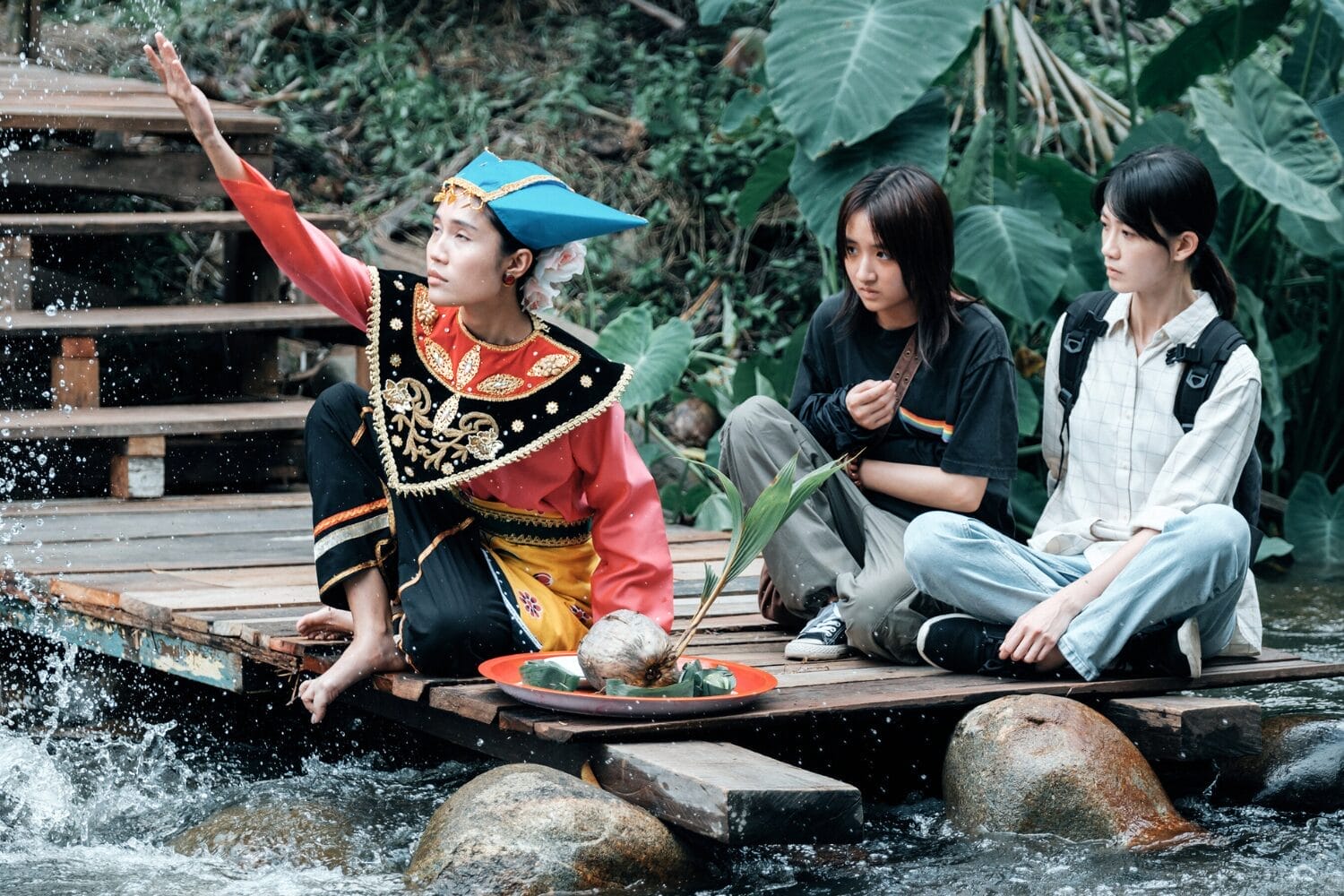 张吉安以《摇篮凡世》揭开弃婴舱的隐秘真相