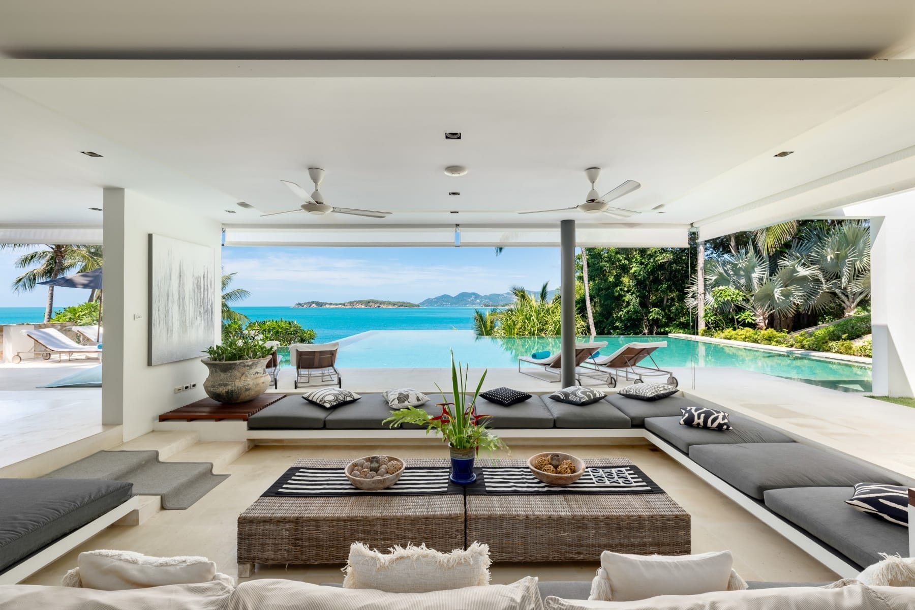 Luxury Padel Journeys