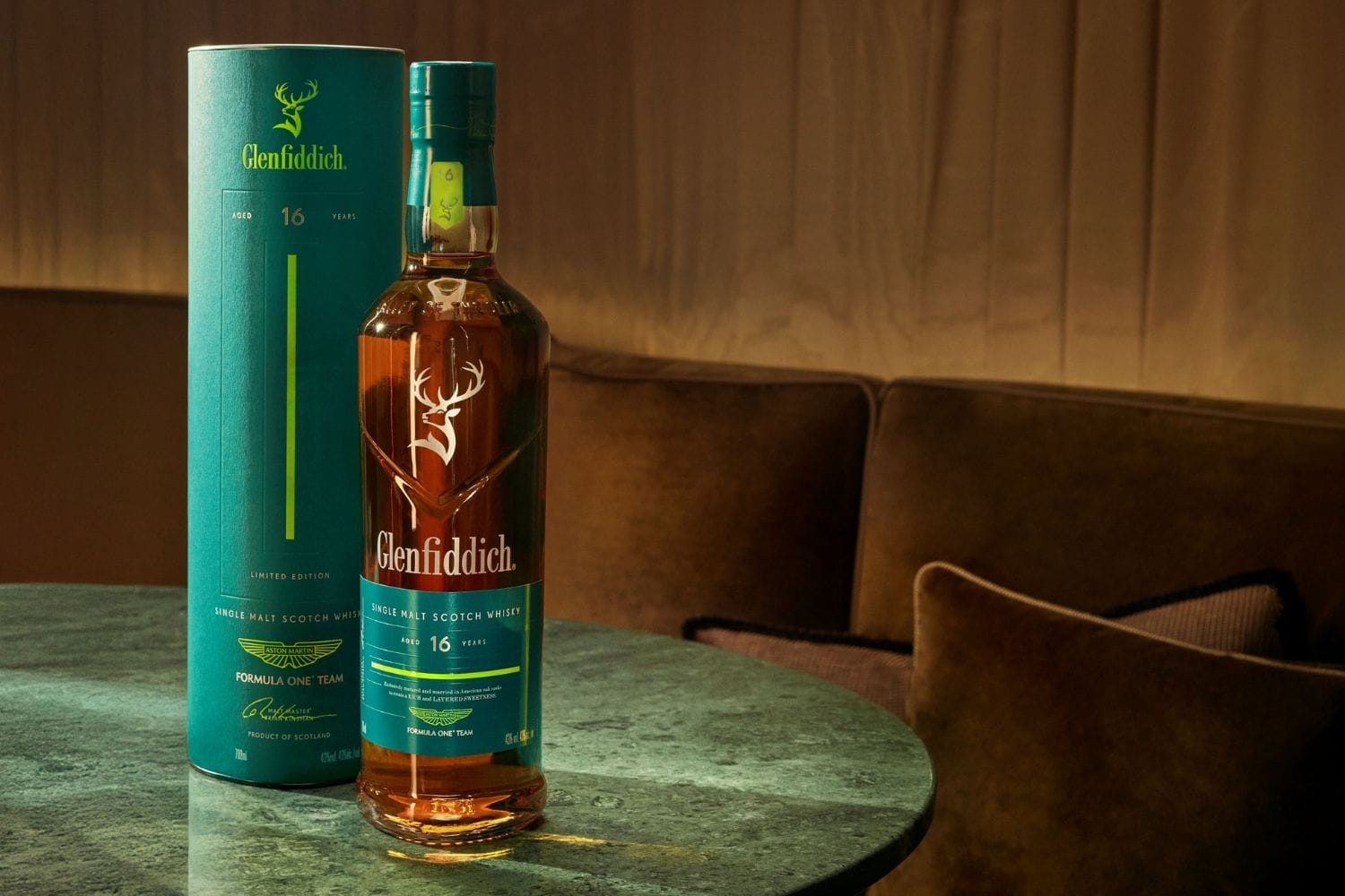Glenfiddich X Aston Martin F1™ 车队联名推出限量版