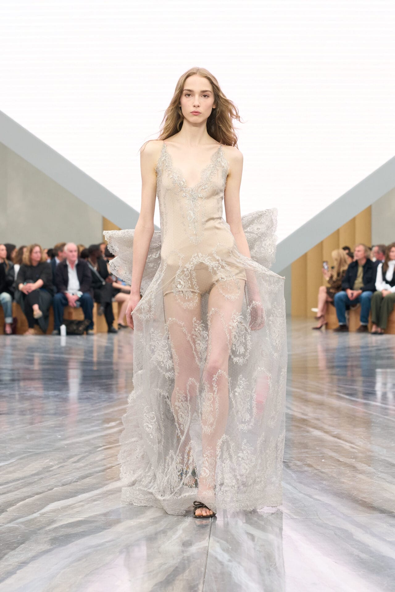 DIOR_MODE_FEMME_SPRING_SUMMER_2026_LOOK_6