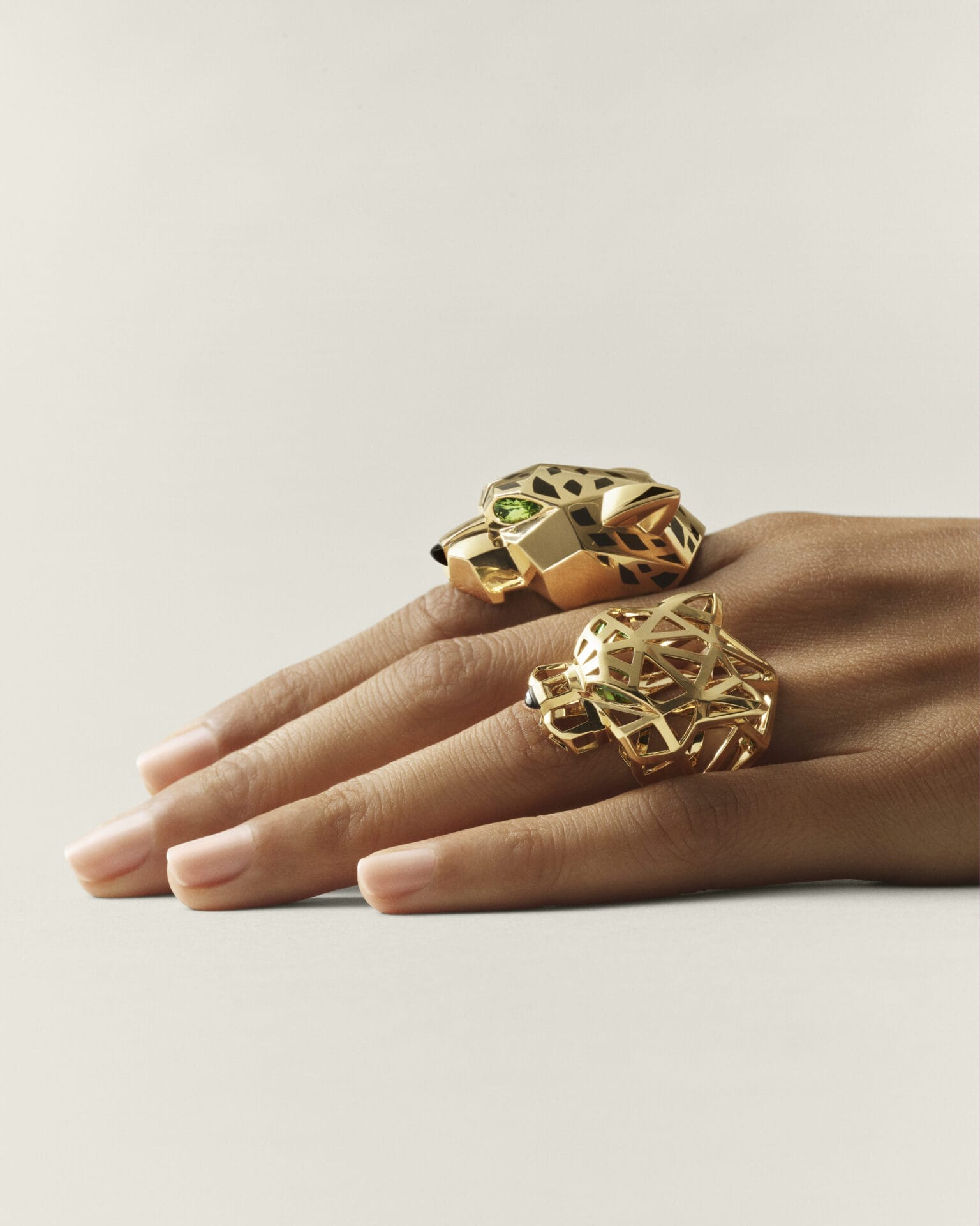 EXCLUPR00053_Wild Fauna_Panthère_Ring_YG_Press_24x30