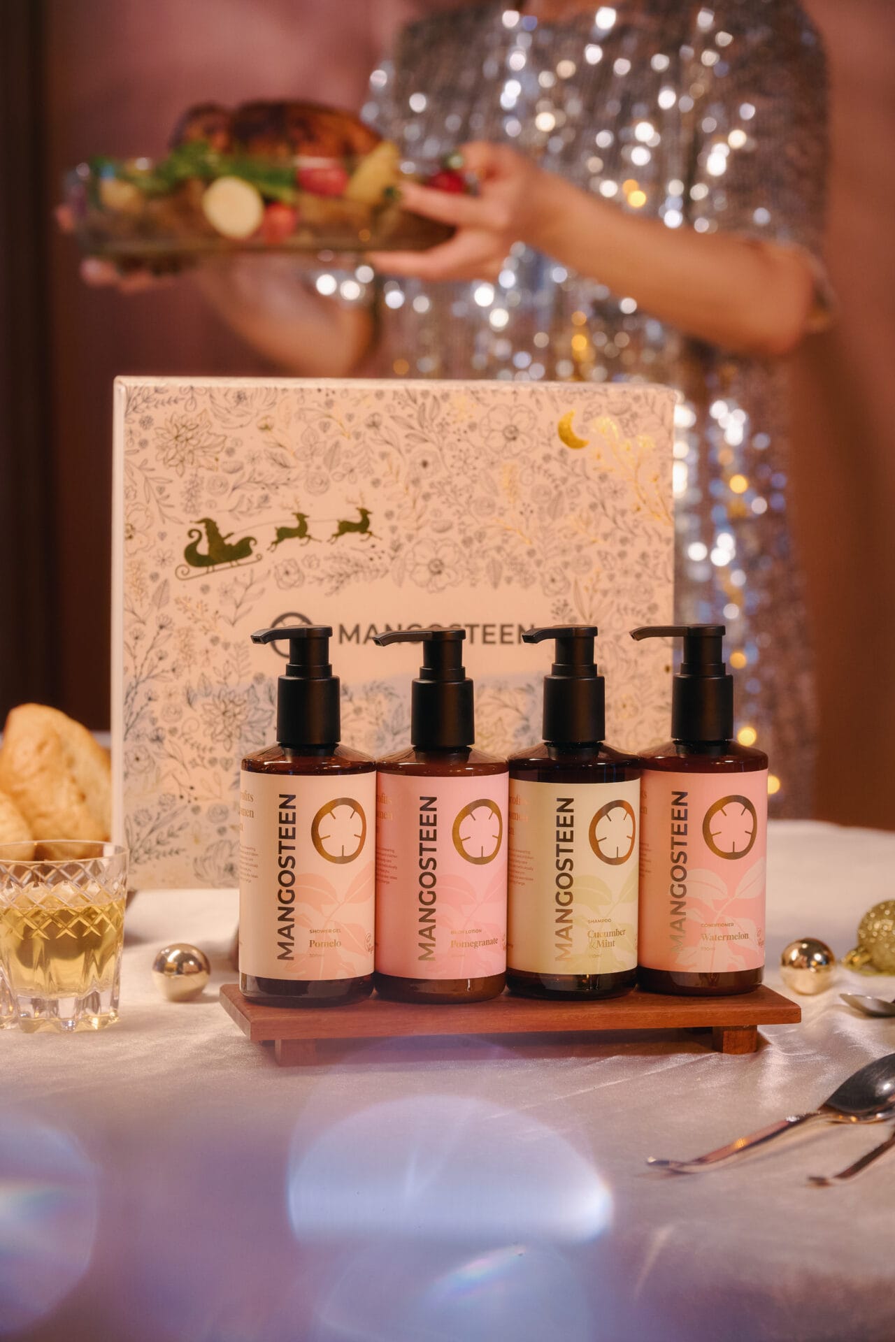 Mangosteen Christmas 2025