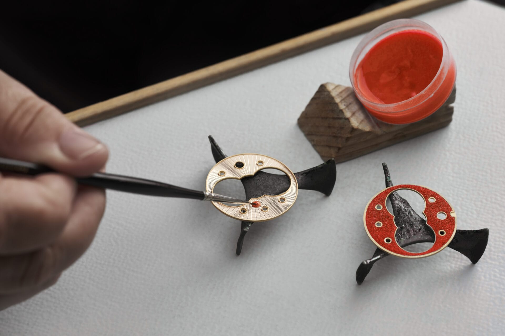 Know-How_Esmeralda_Enamel